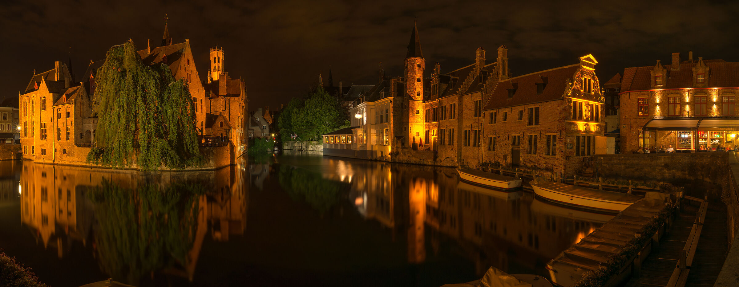 Bruges night pic