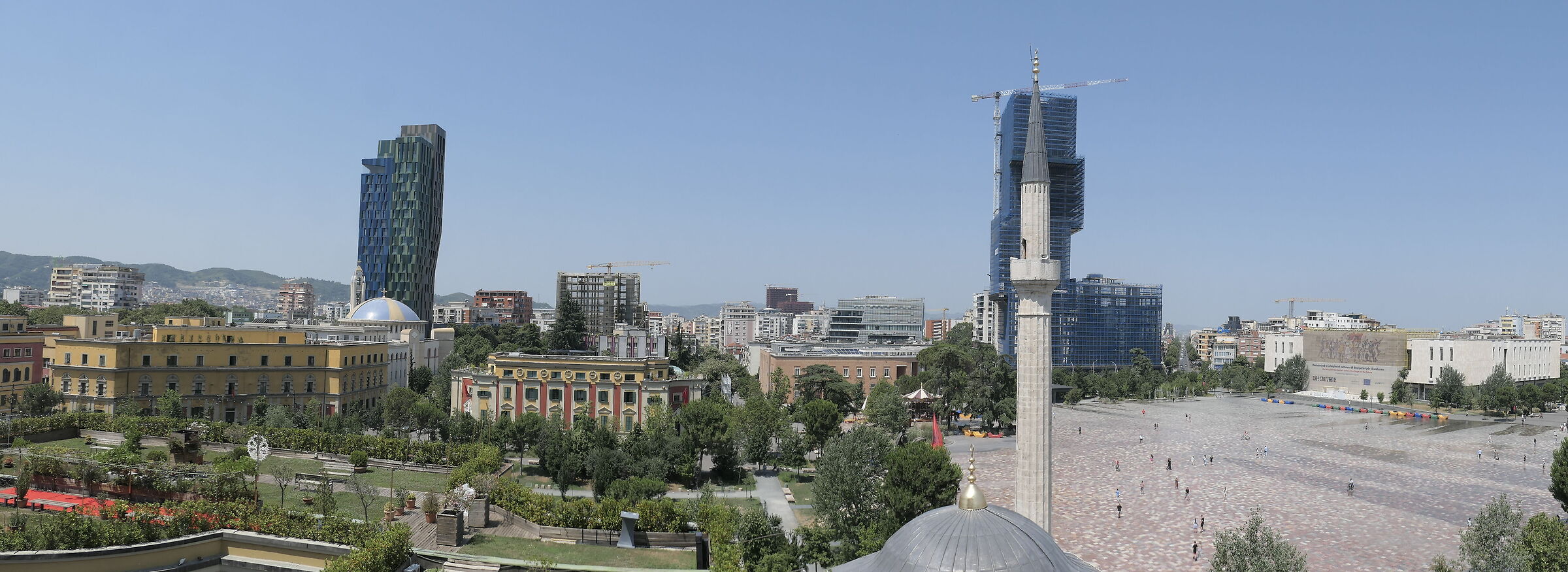 Scanderbeg square, Tirana