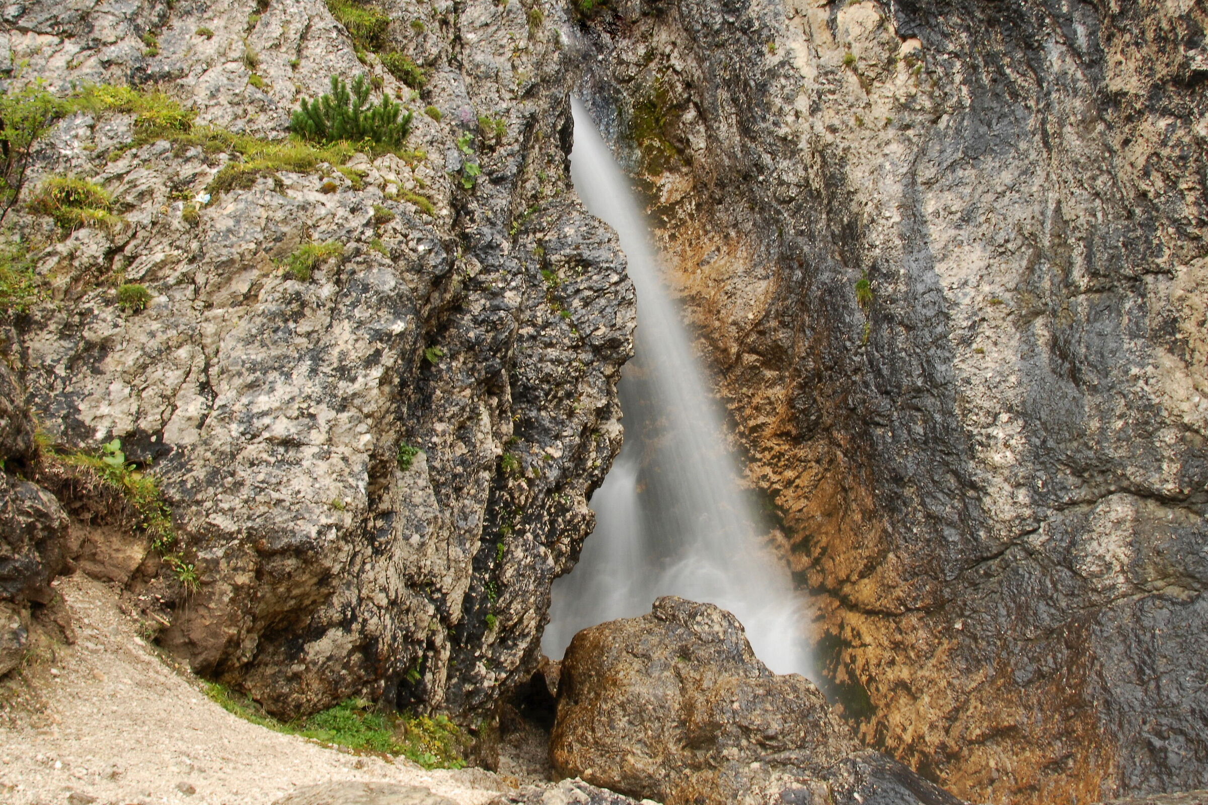 Solo più un velo d'acqua