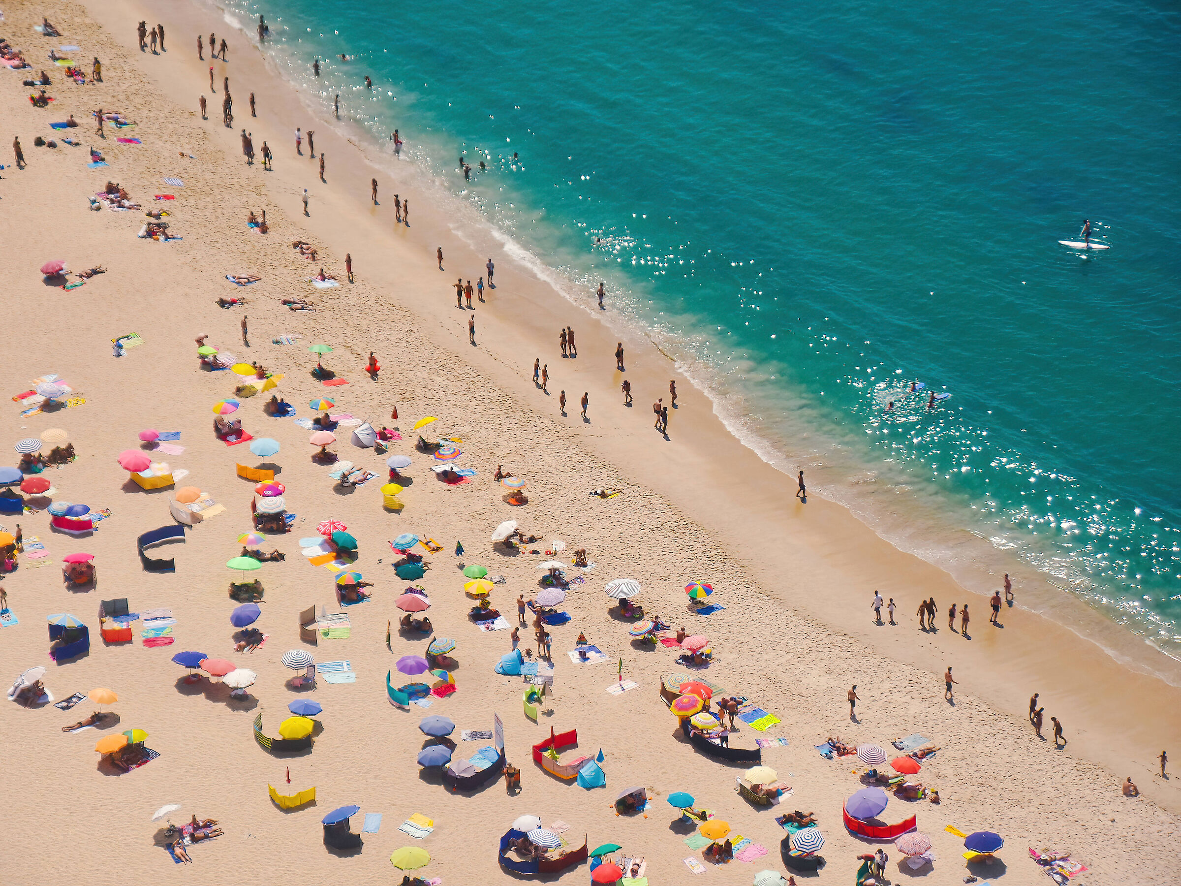 The colorful beach of Nazarè