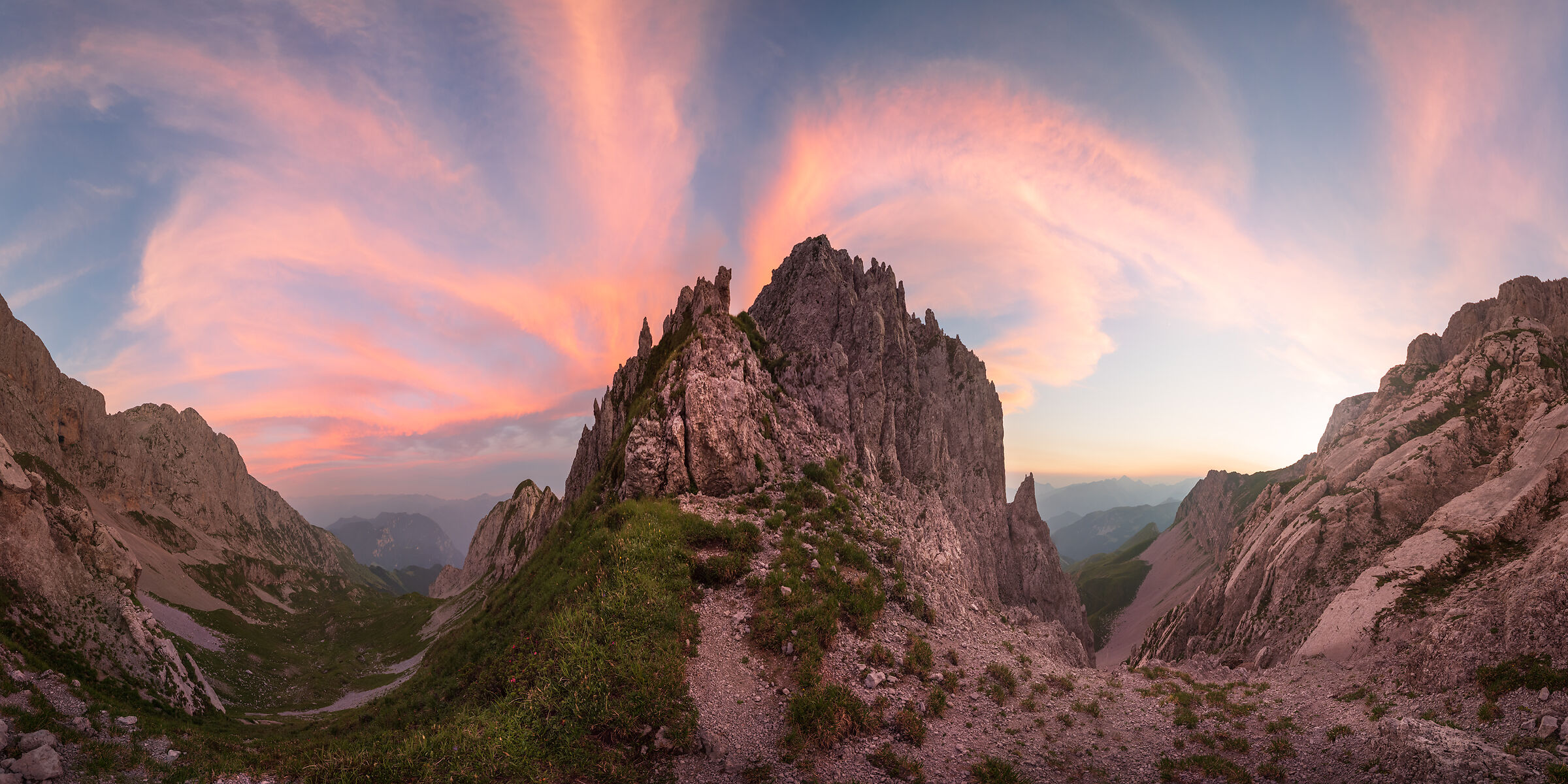 Sunset in saddle