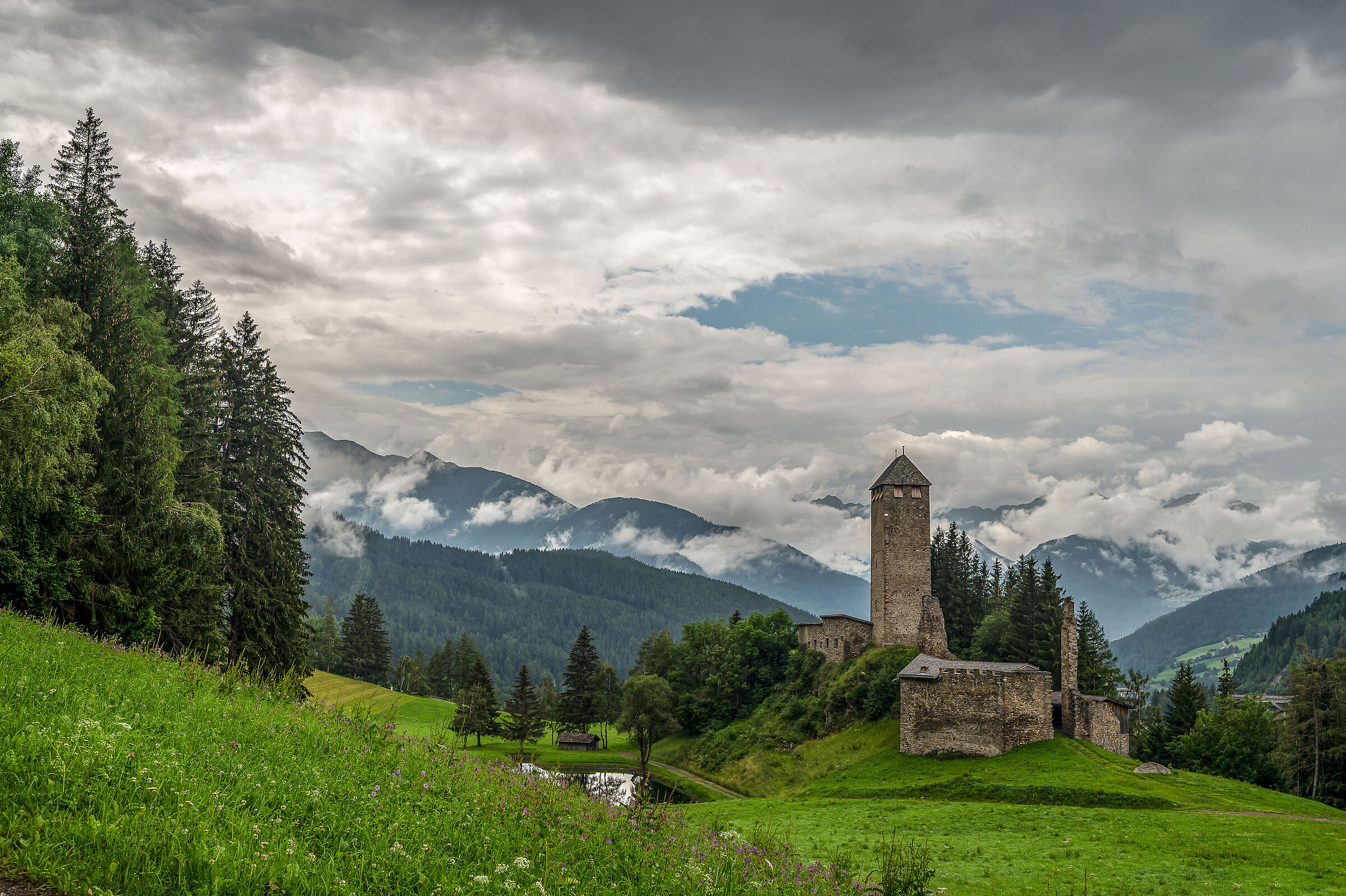 Rudere "Strassberg" - Ried (Vipiteno)