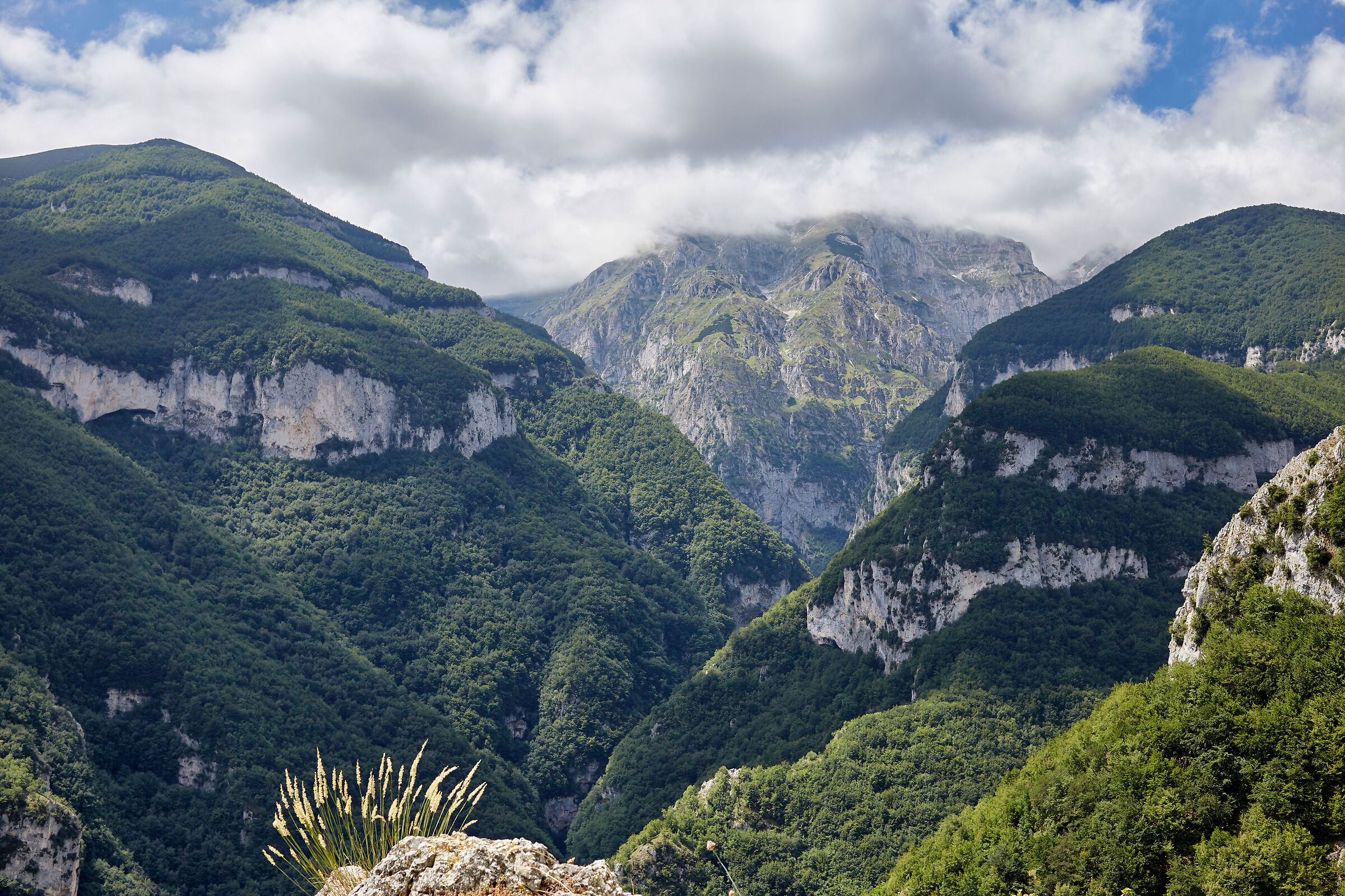 Pennapiedimonte e la Valle dell'Avello-Abruzzo