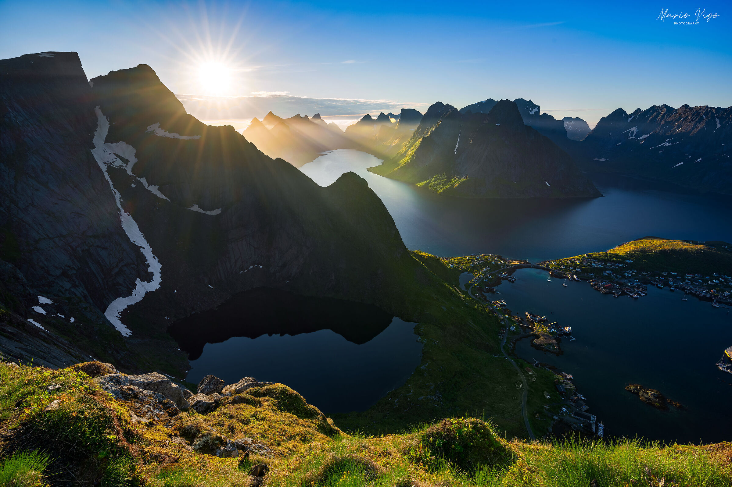 Sole di mezzanotte dal Reinebringen