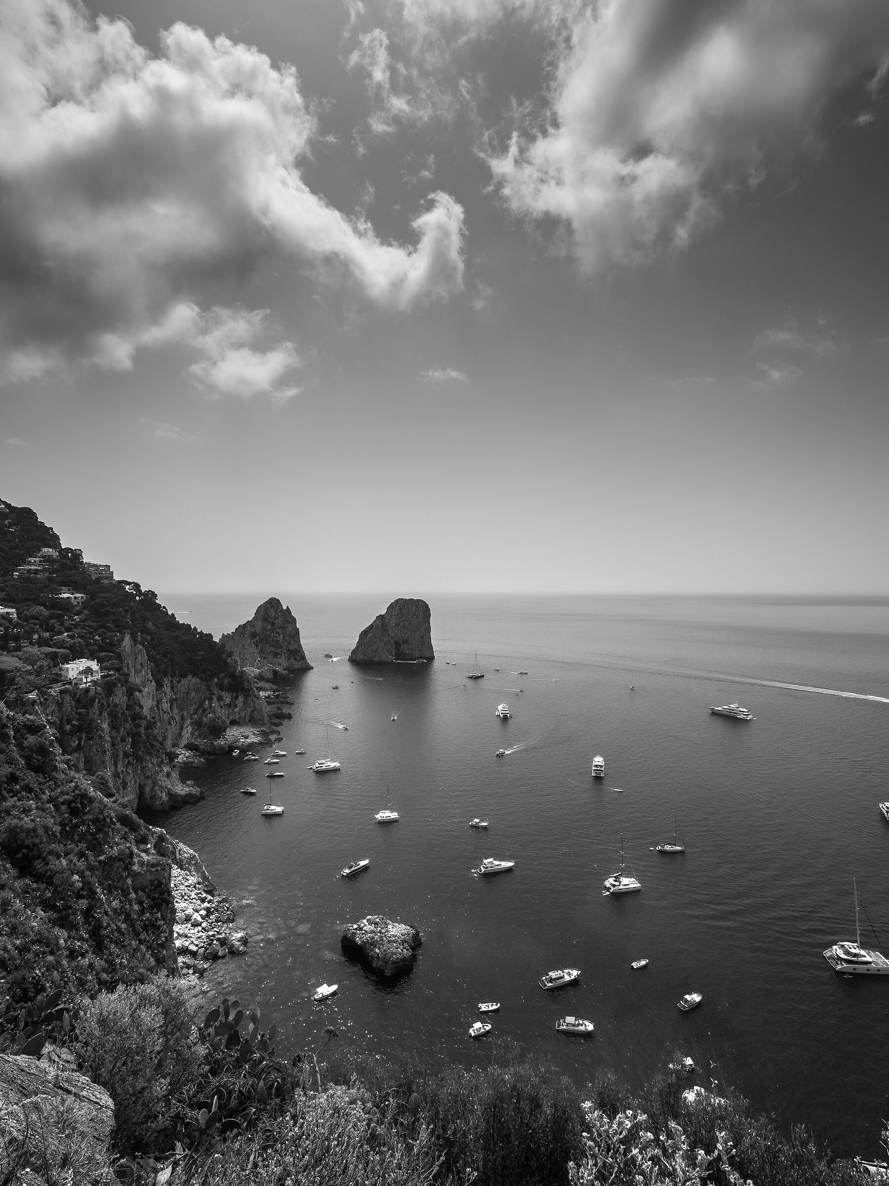 Capri ... in b/w