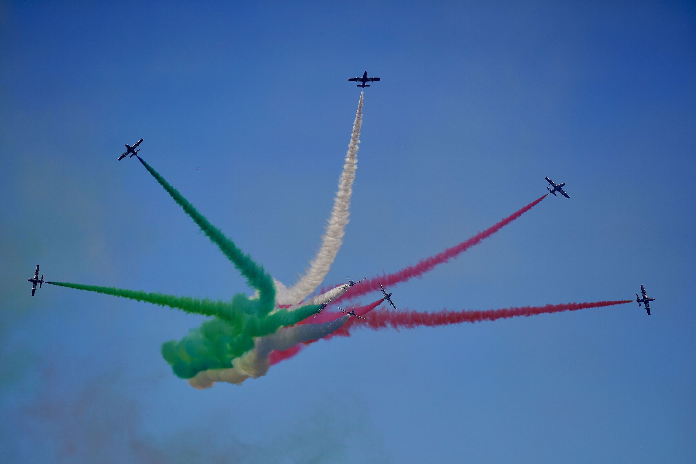 Le Frecce Tricolore - l'apertura