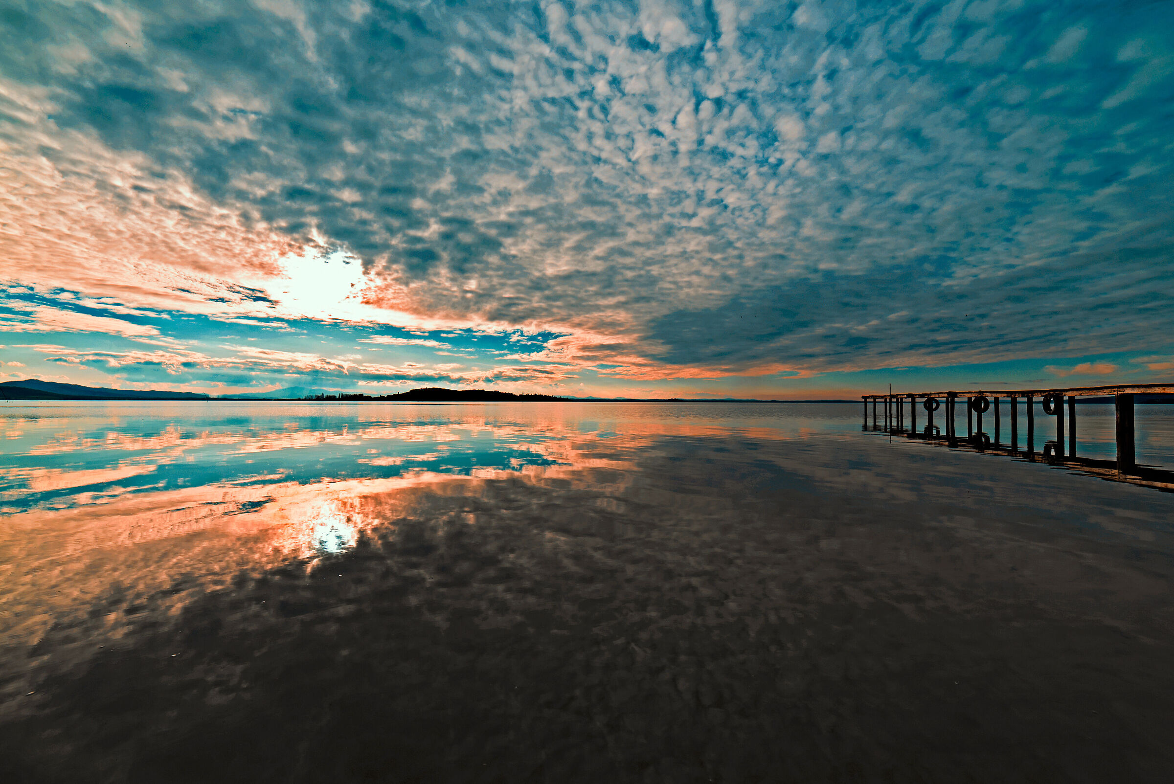 Lago Trasimeno Sunset