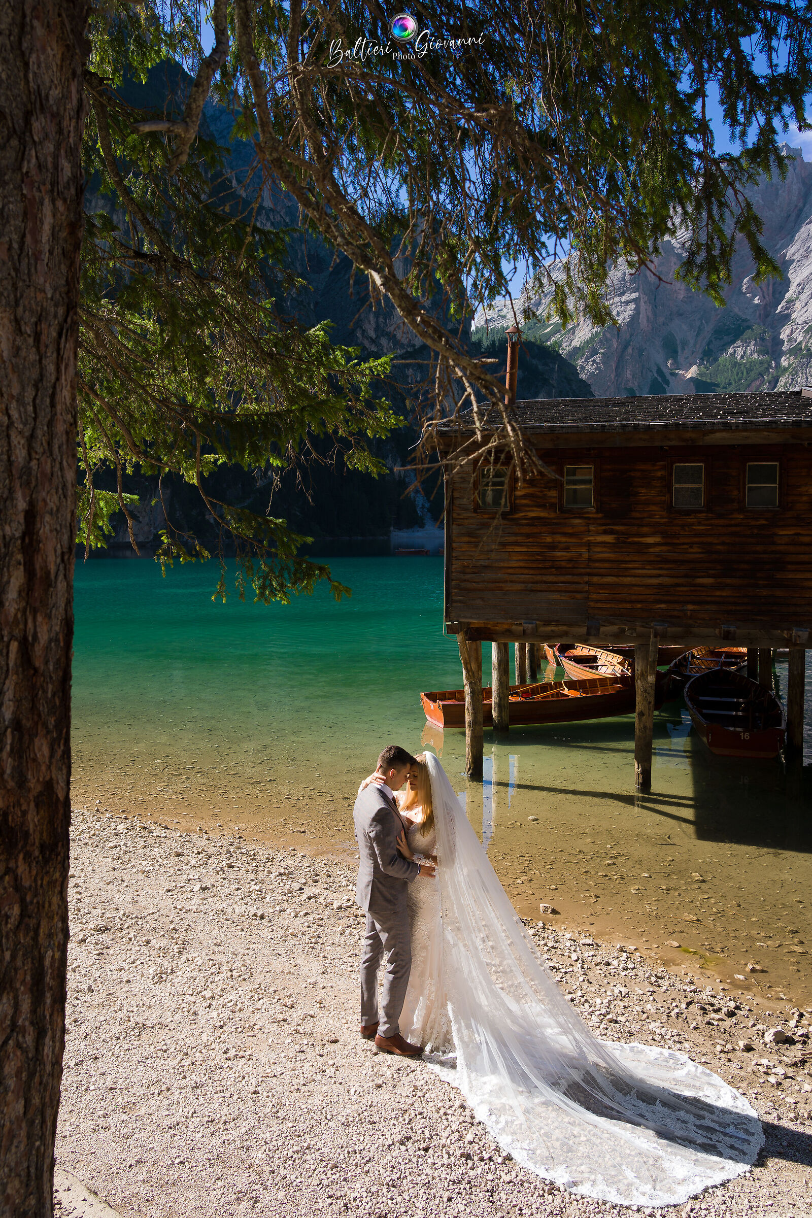 Lake Braies in LOVE