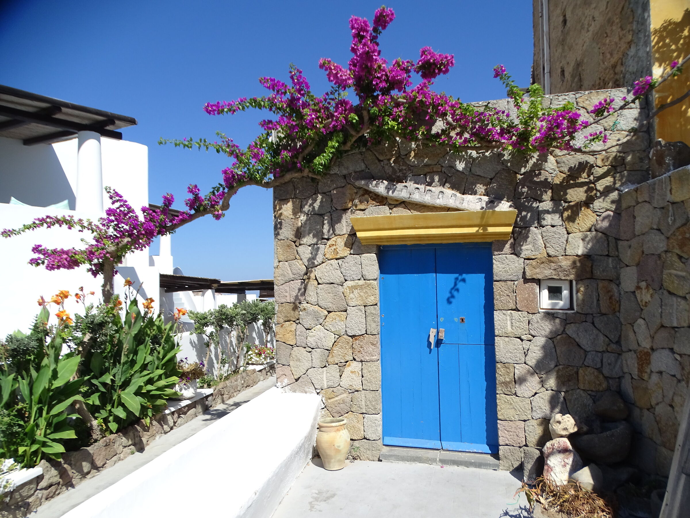 glimpse of Panarea
