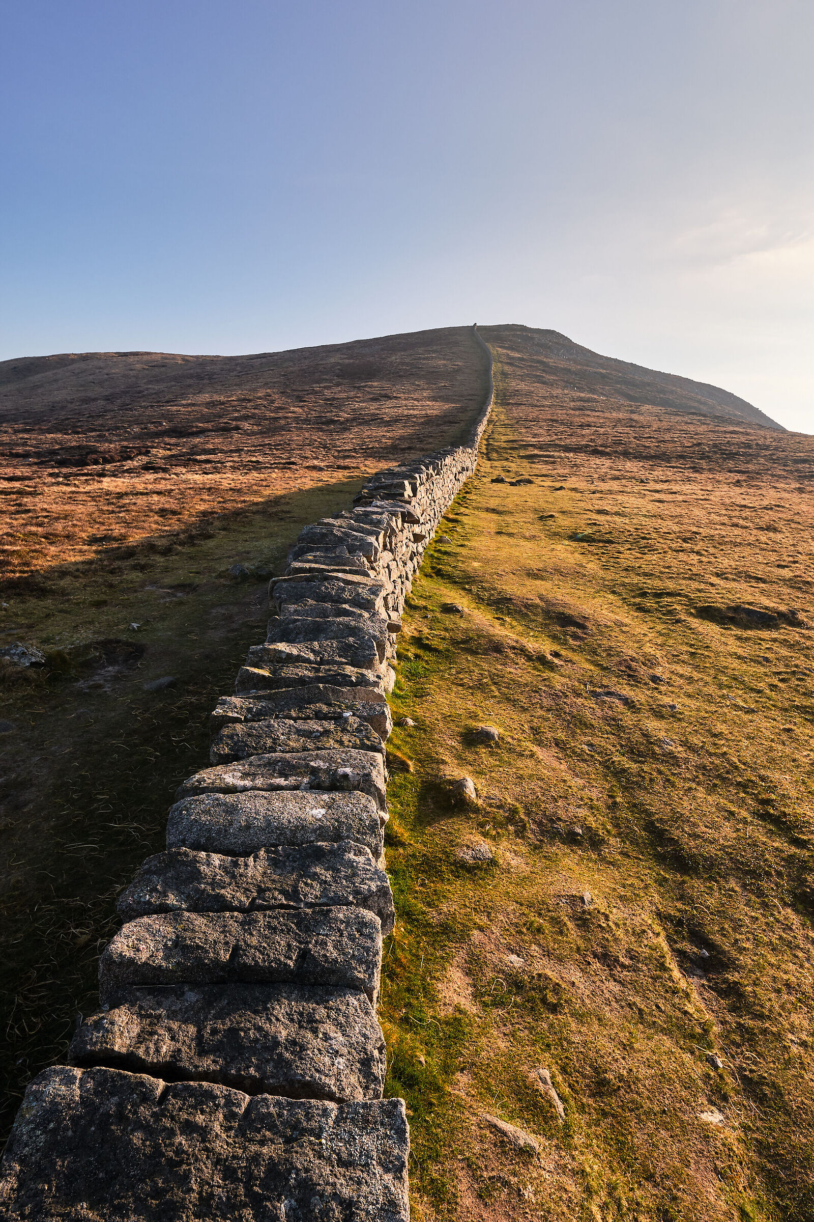 Balla an Mhúrn - Mourne wall