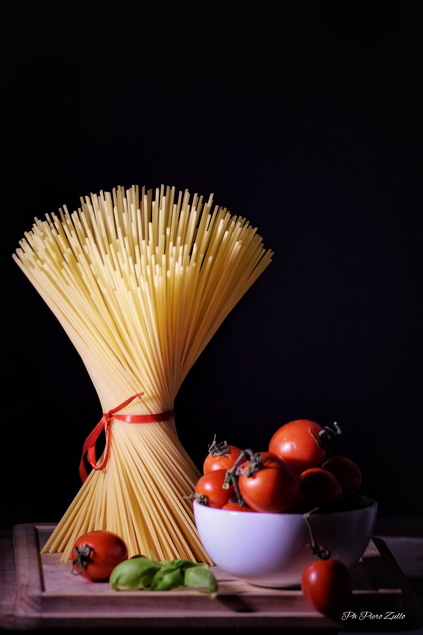 Spaghetti with tomato sauce