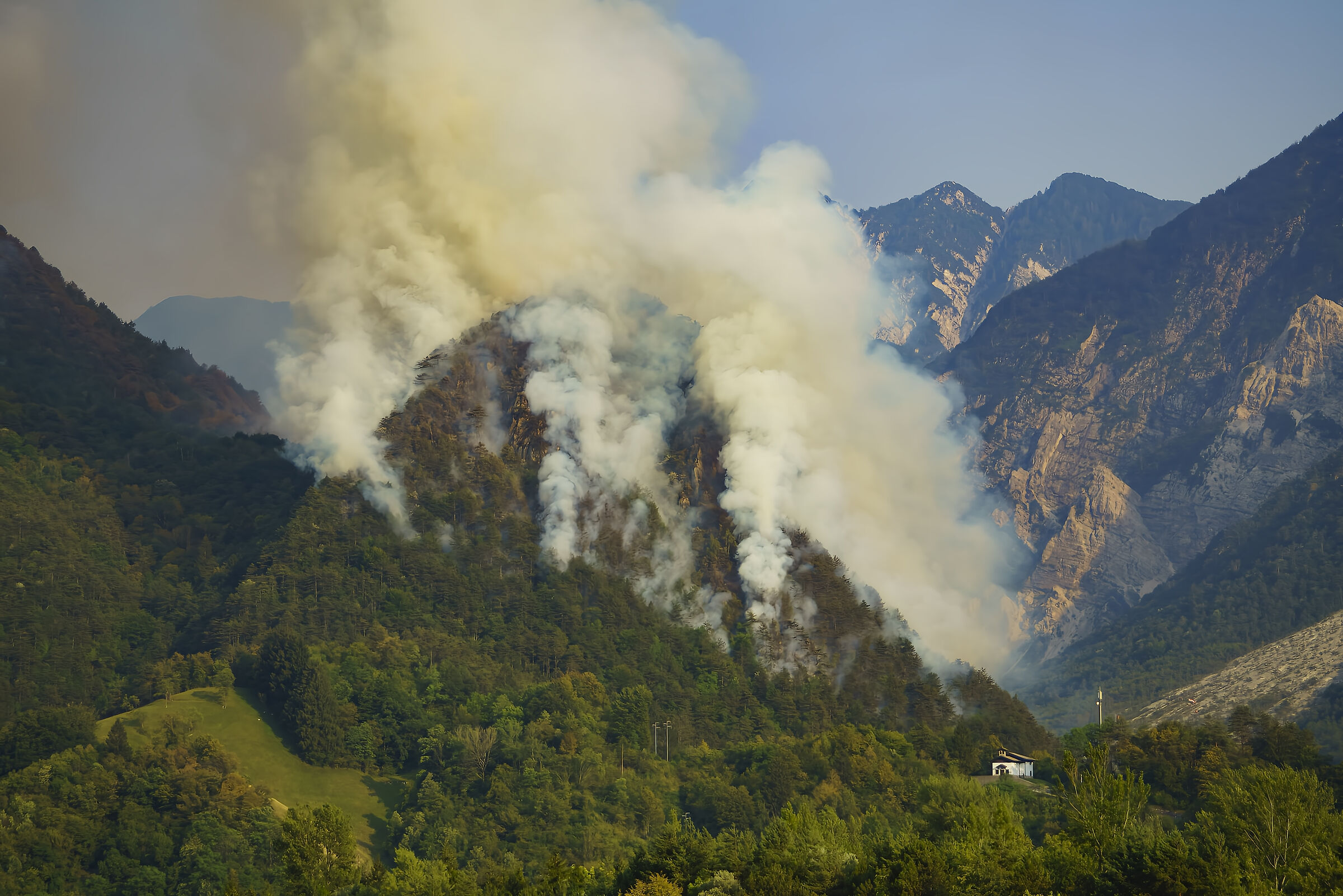 Purtroppo ancora la montagna in fumo