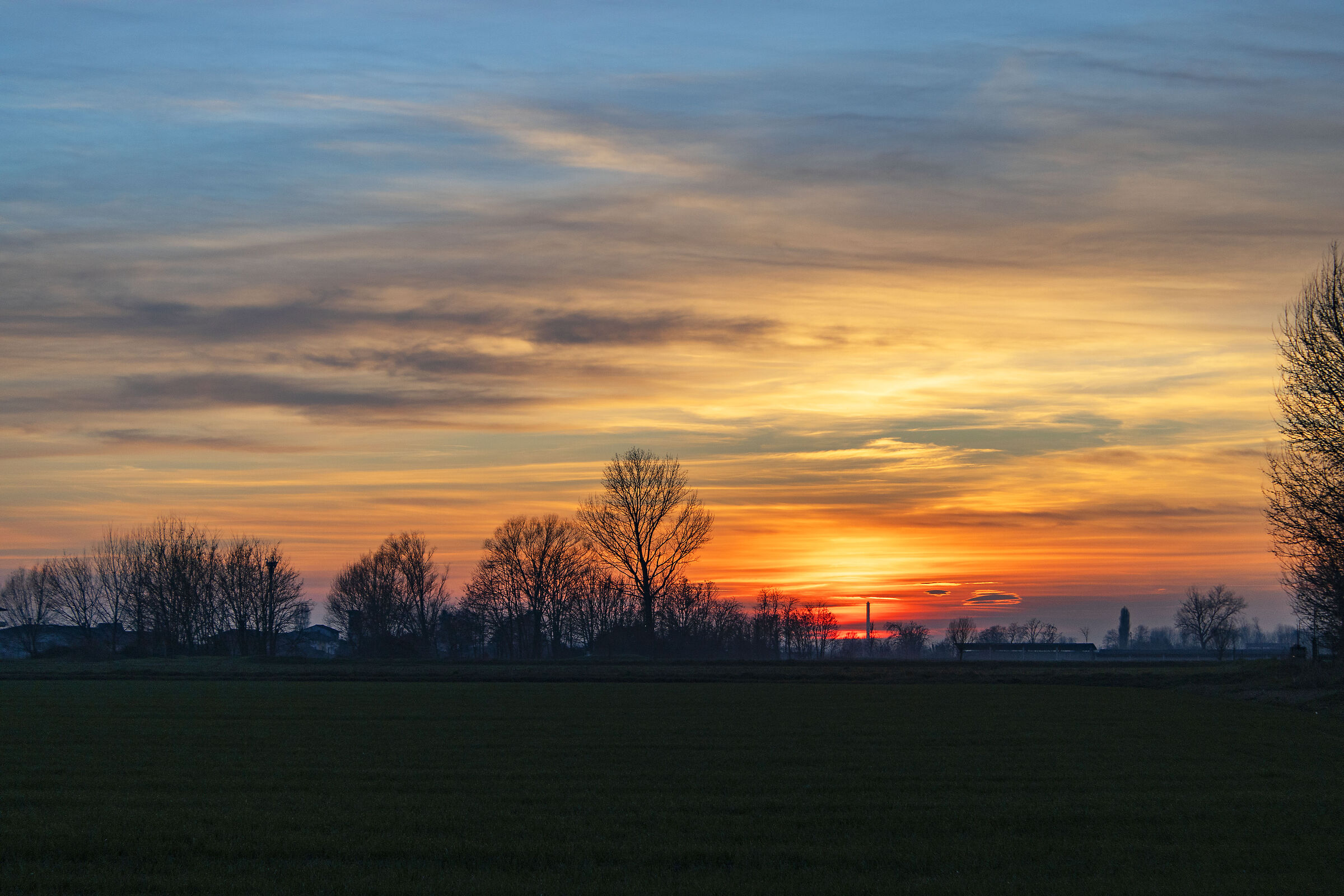 tramonto in campagna