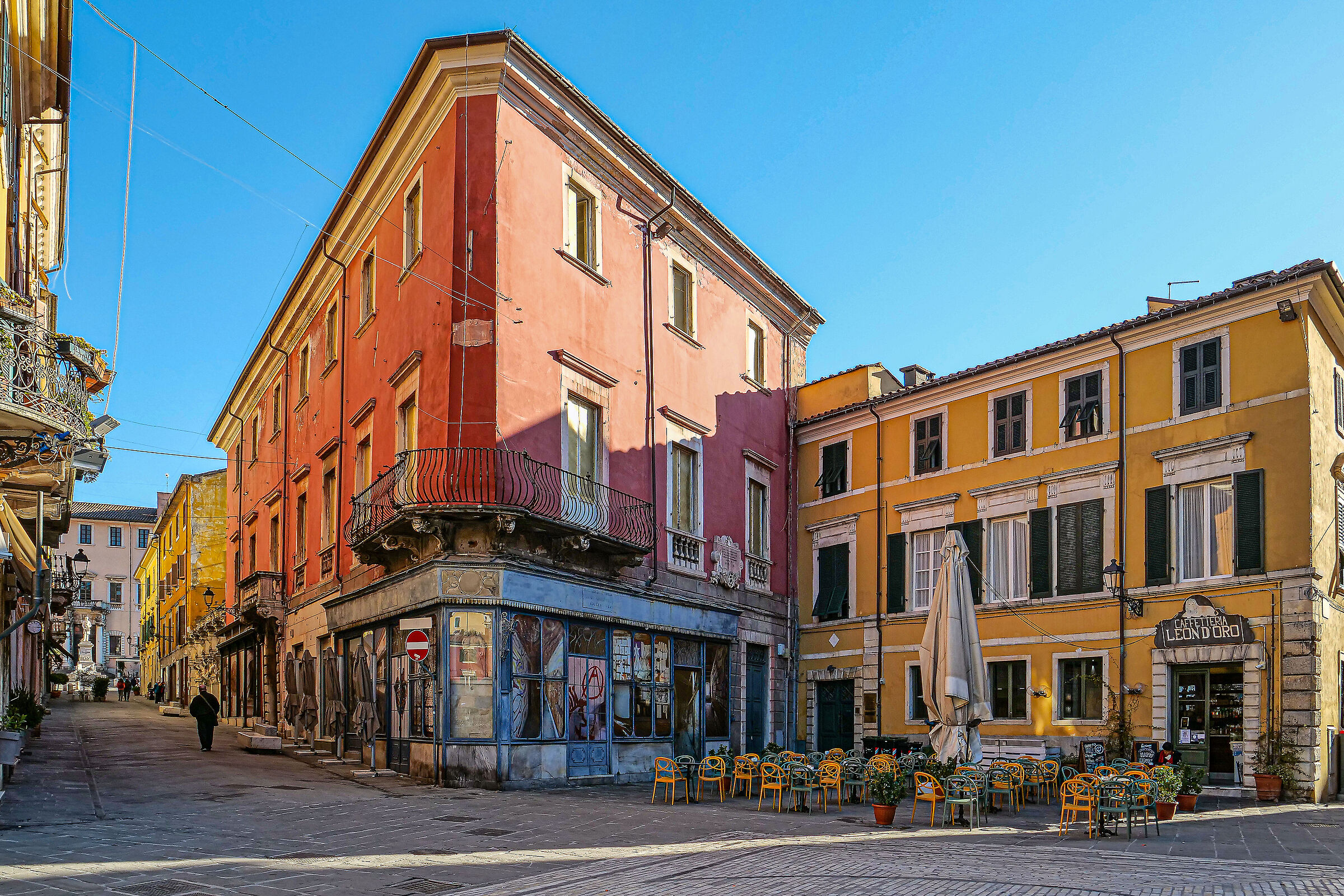Scorcio bar storico - Carrara
