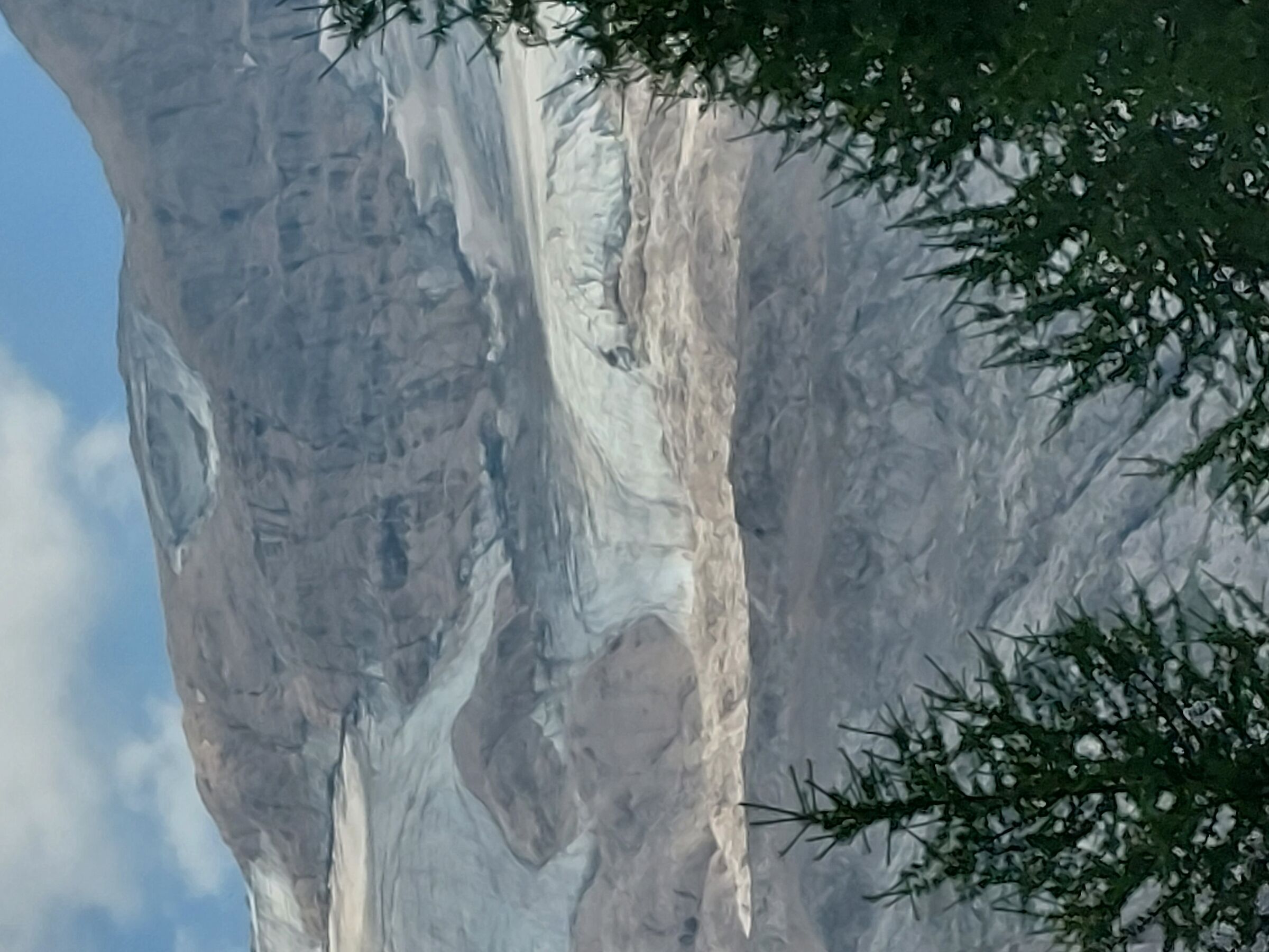 The wound in the Marmolada glacier