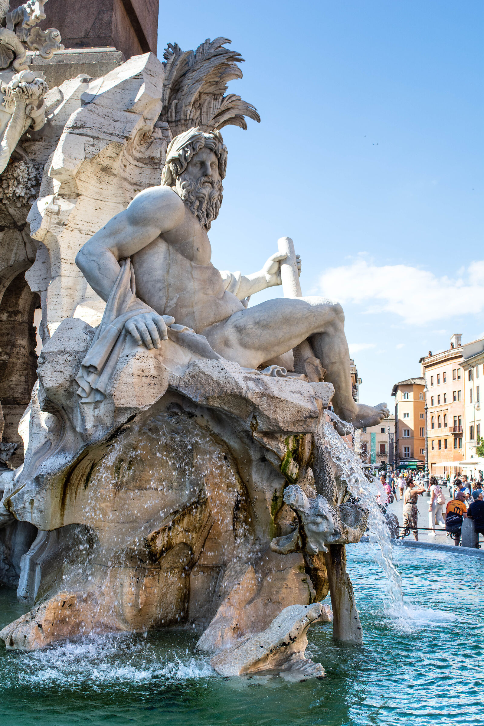 Fountain of the rivers - detail