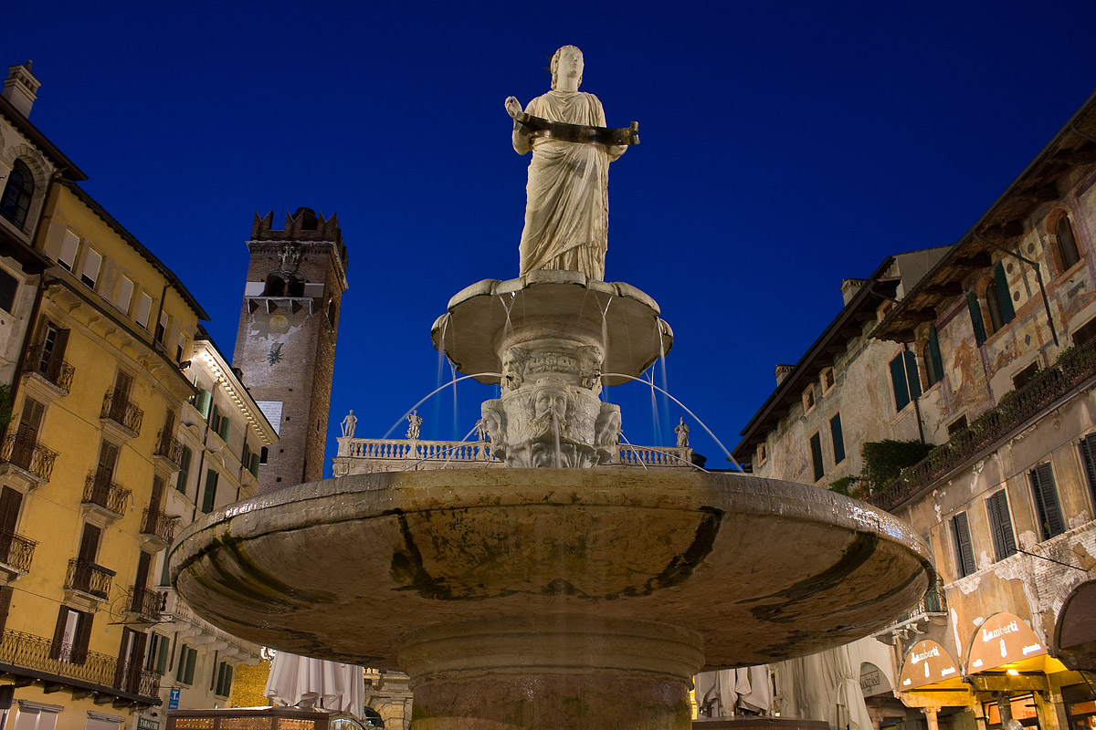 Fountain of Madonna Verona
