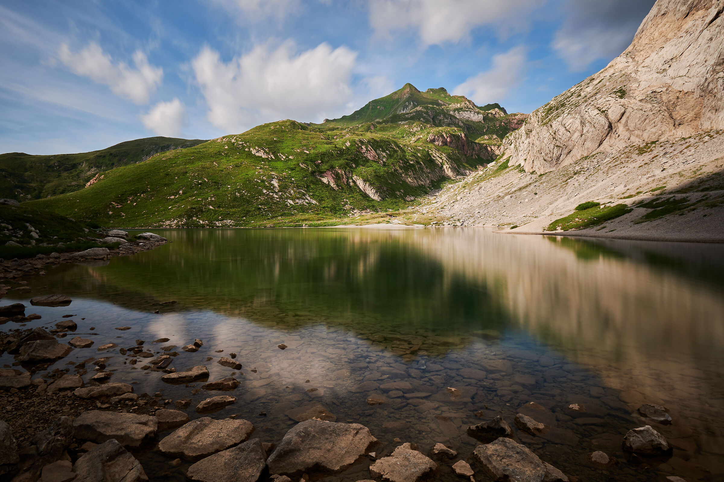 Lake Volaja