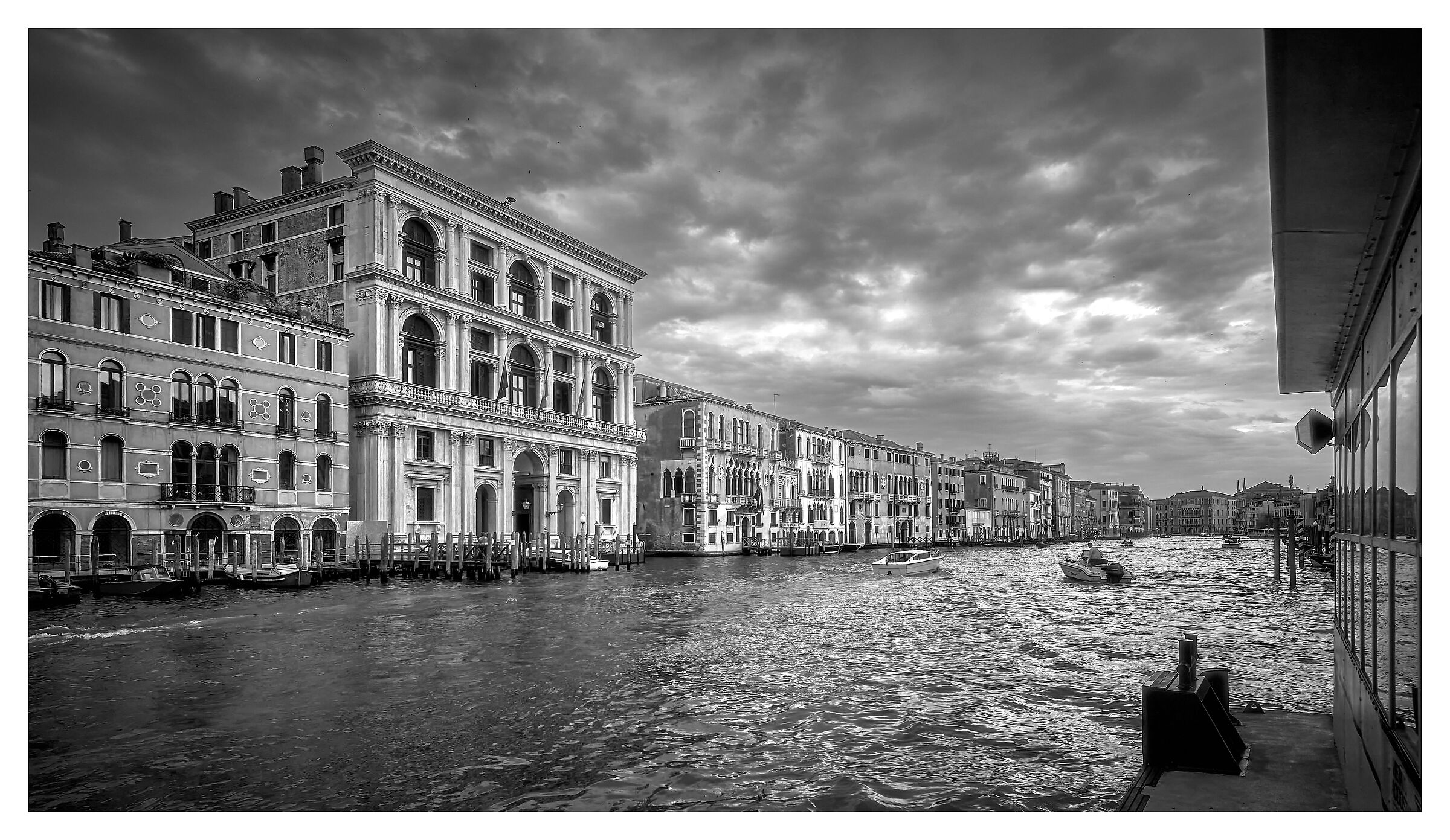 Venice bn