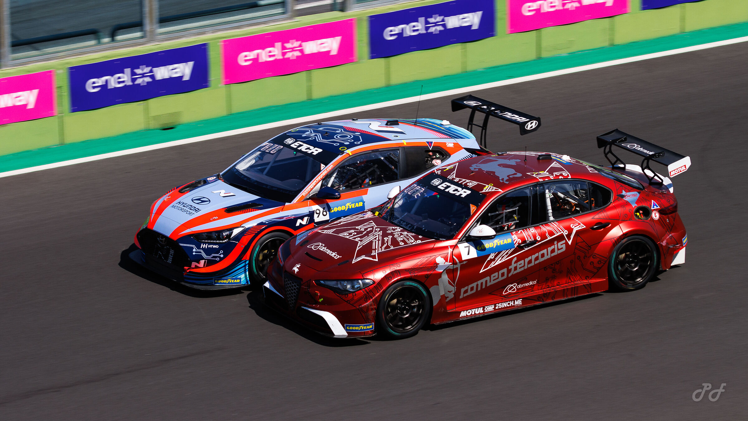 ETCR Vallelunga, Spengler door to door with Azcona