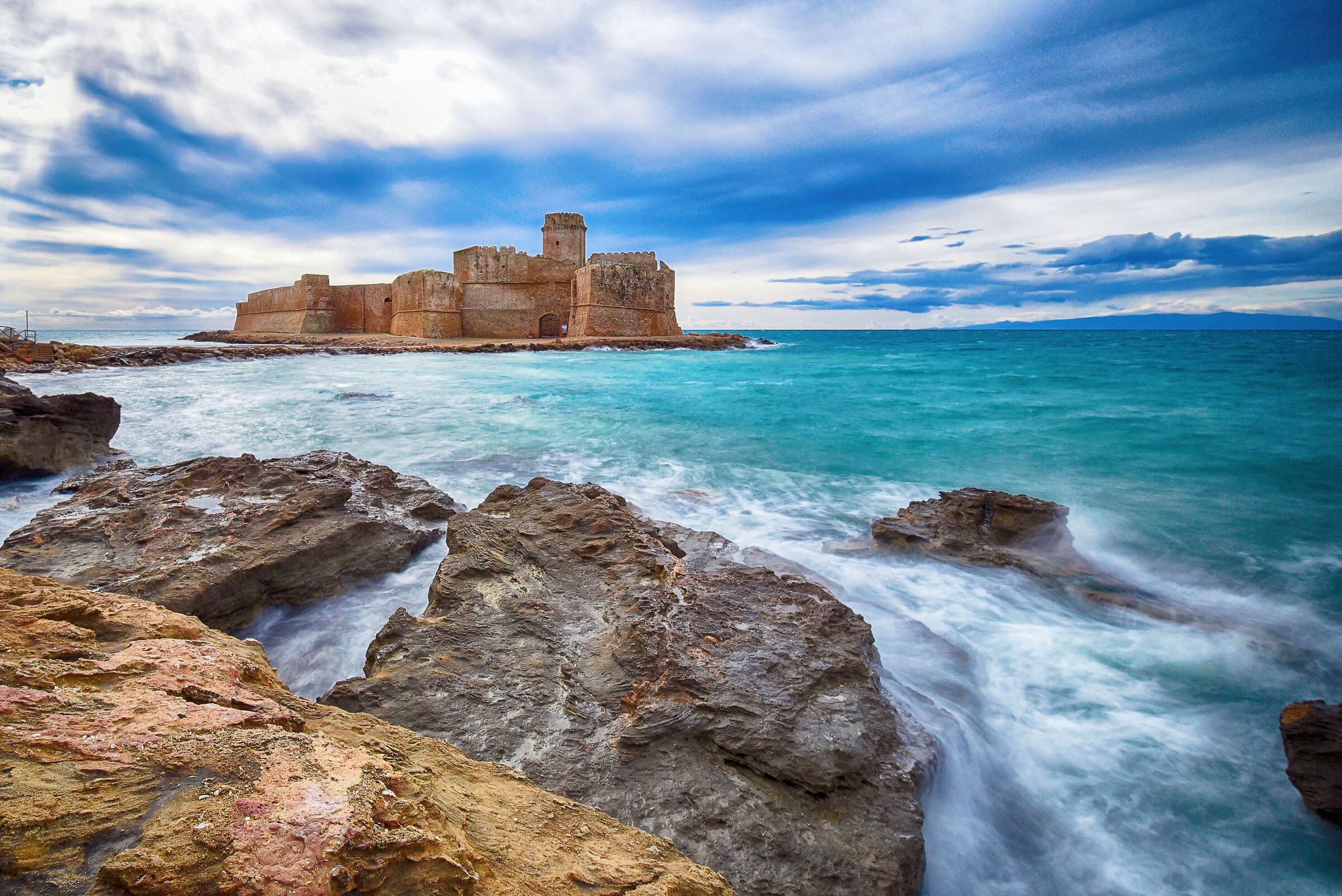 Aragonese Castle 1
