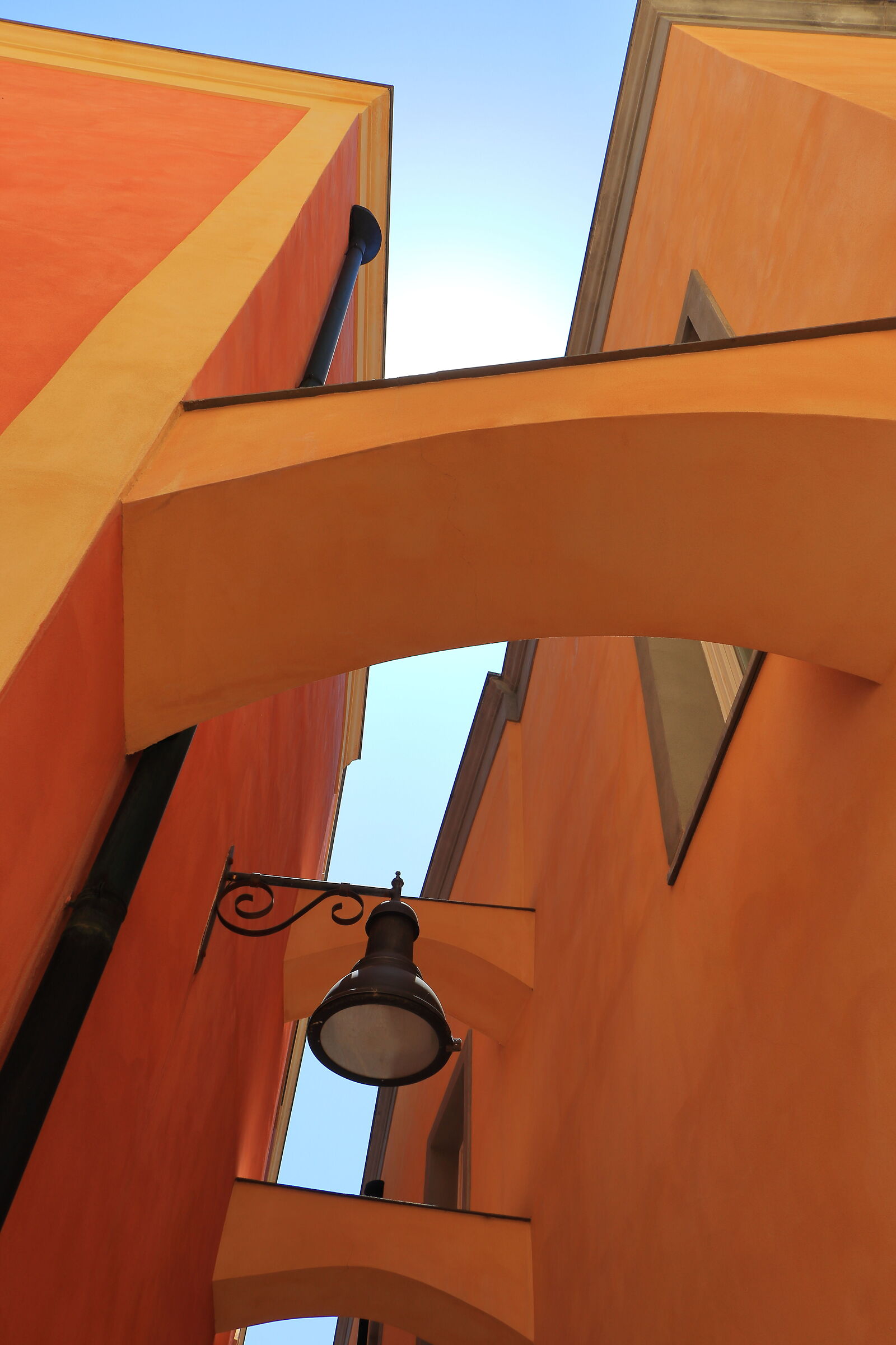 Geometries of Rione Terra