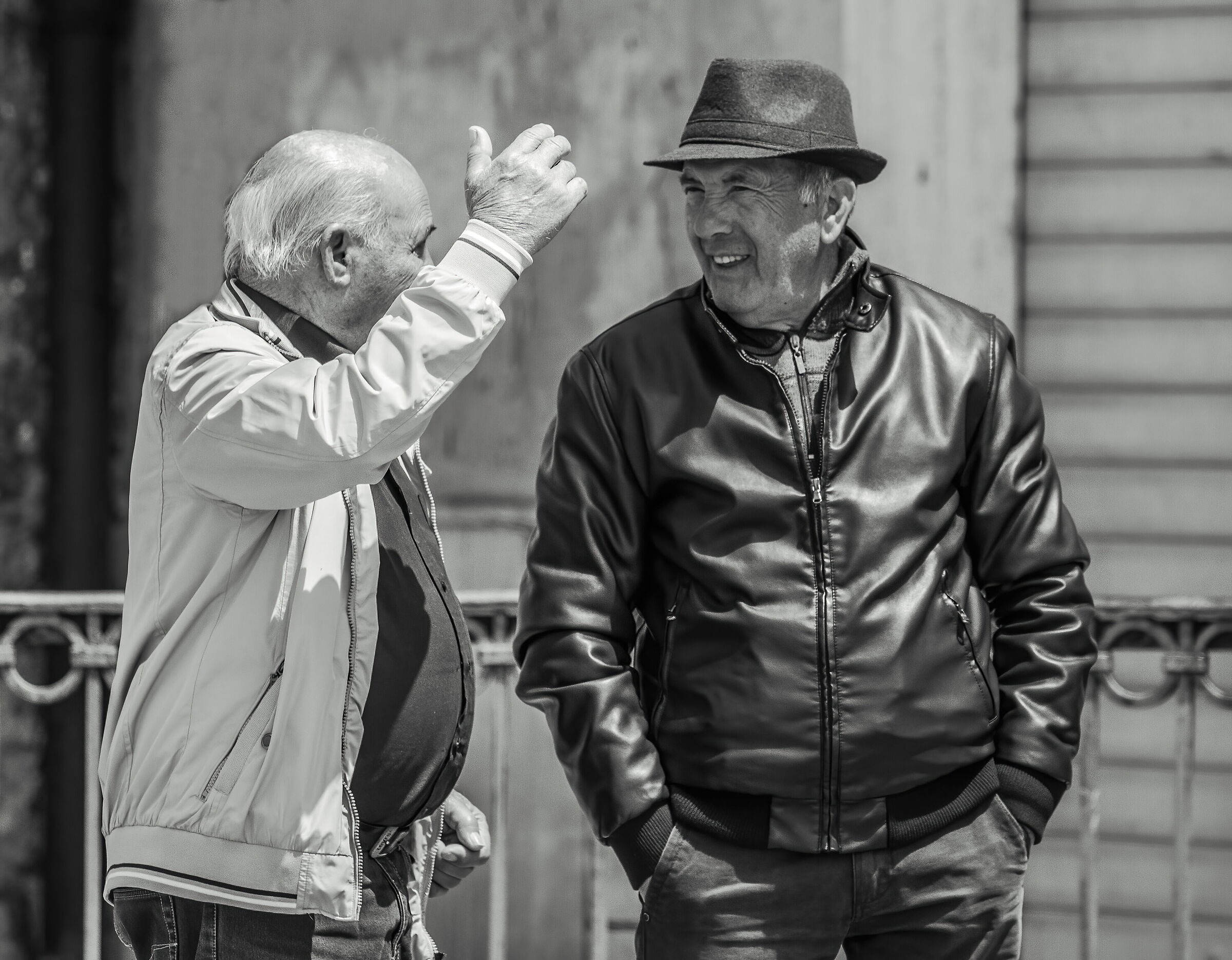 Mani che raccontano 2