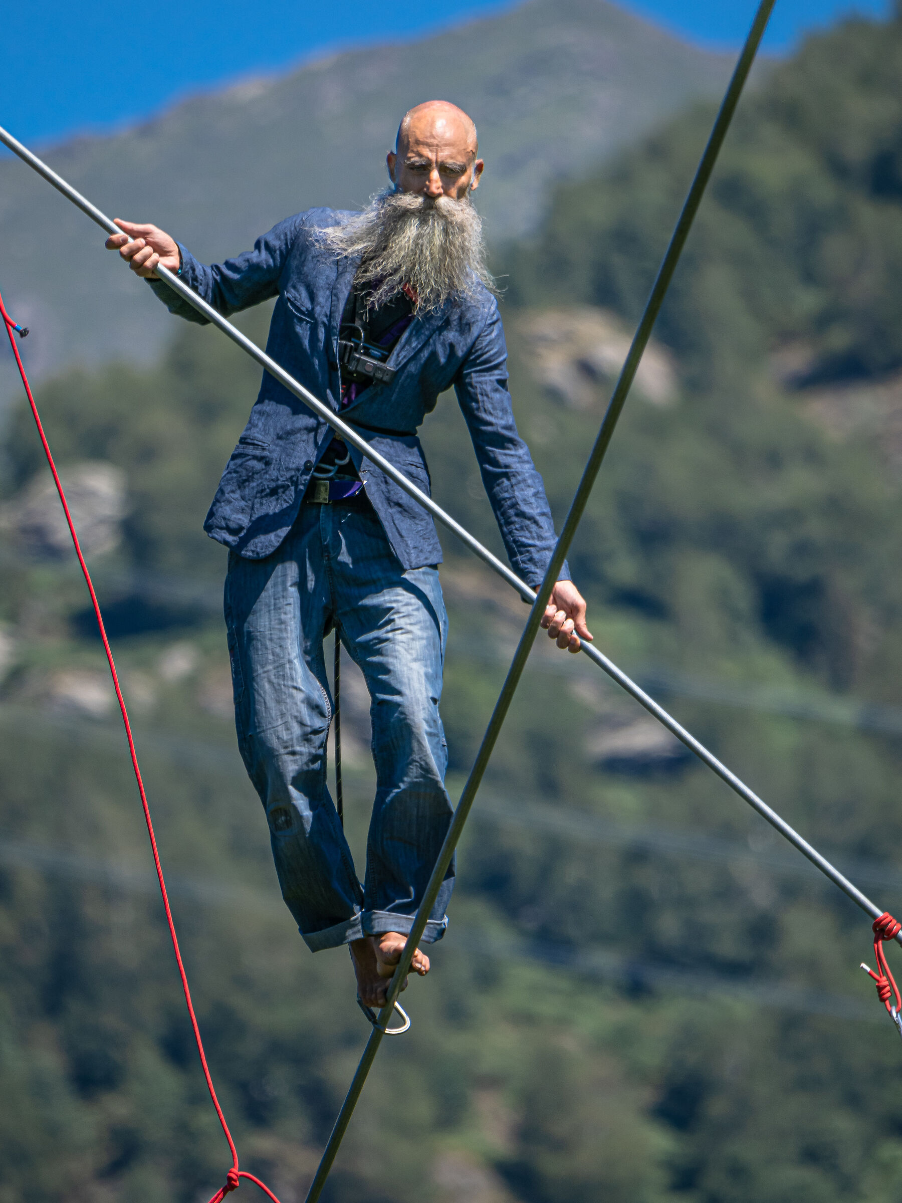 The tightrope walker photo 4