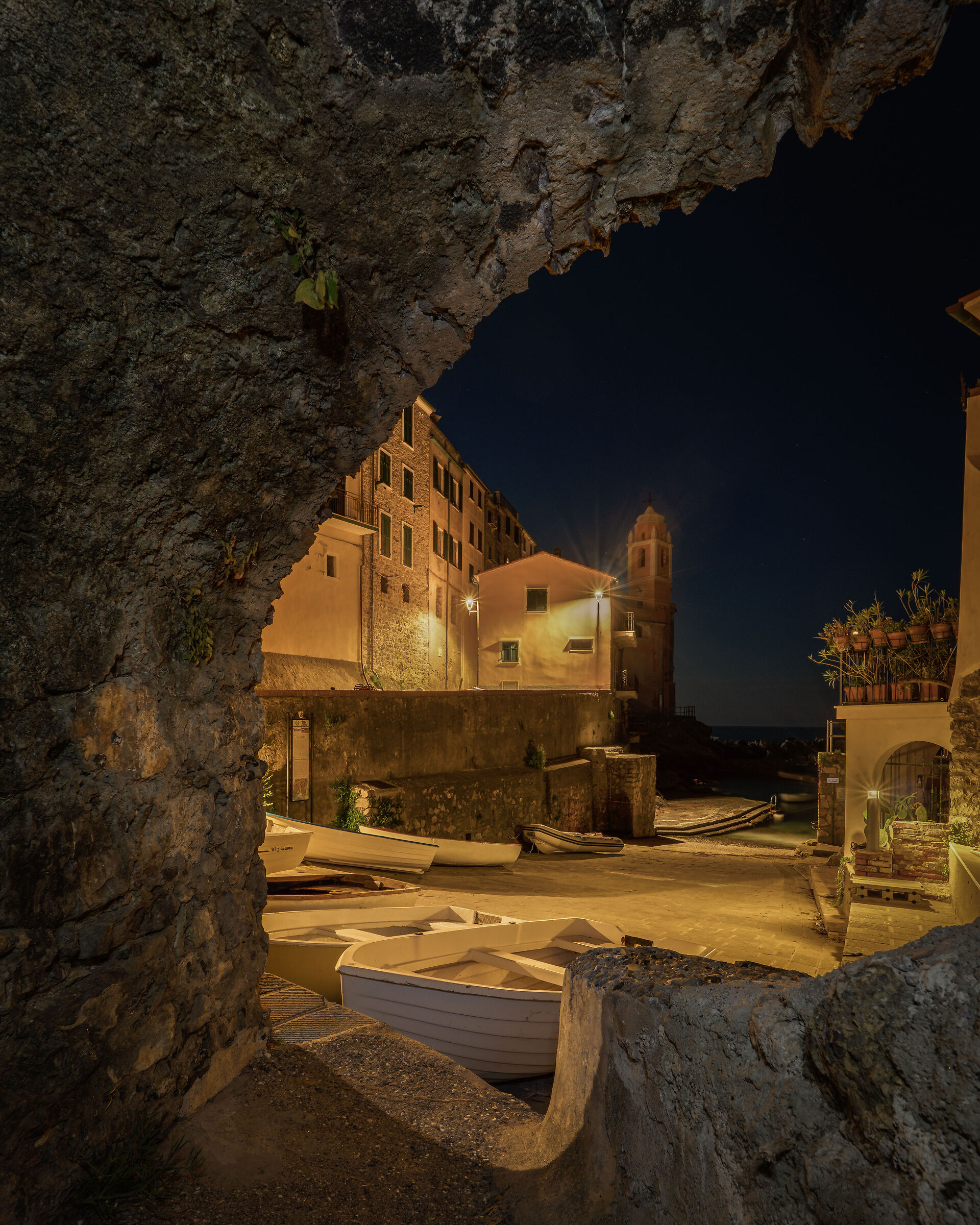 Tellaro dalla grotta