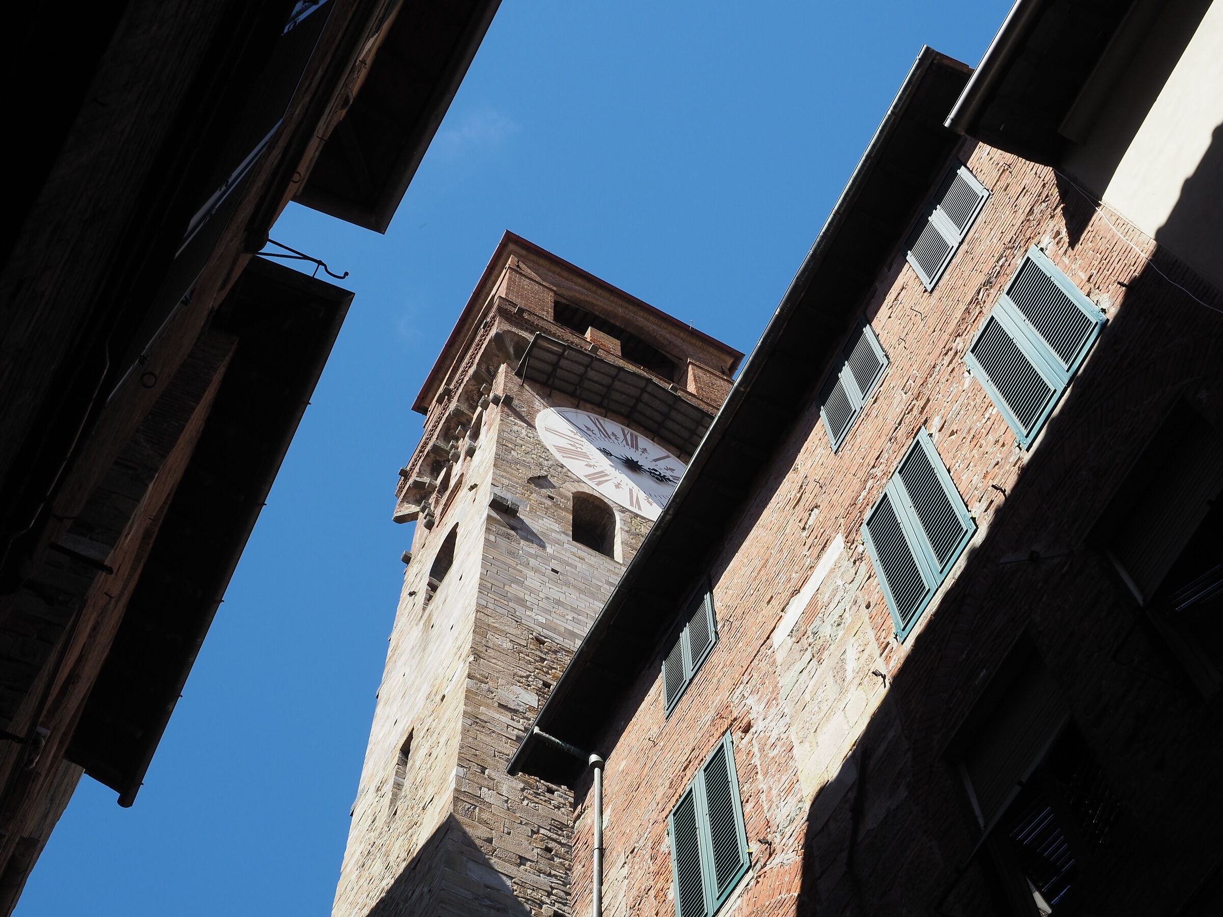 Lucca torre dell'orologio.