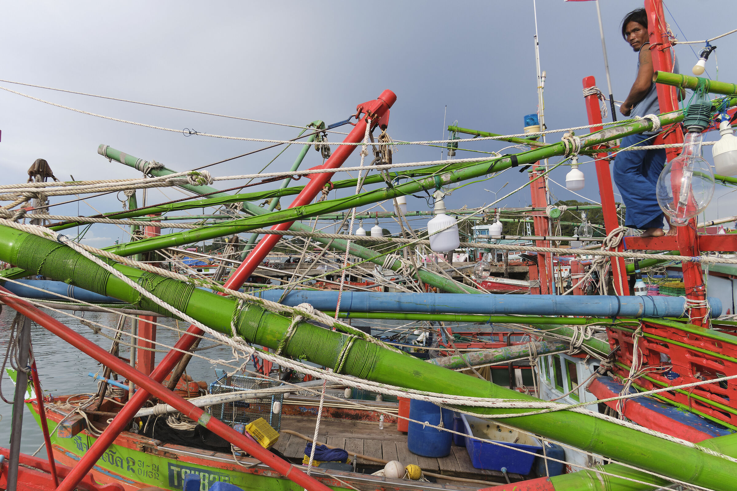 The man of the lampare