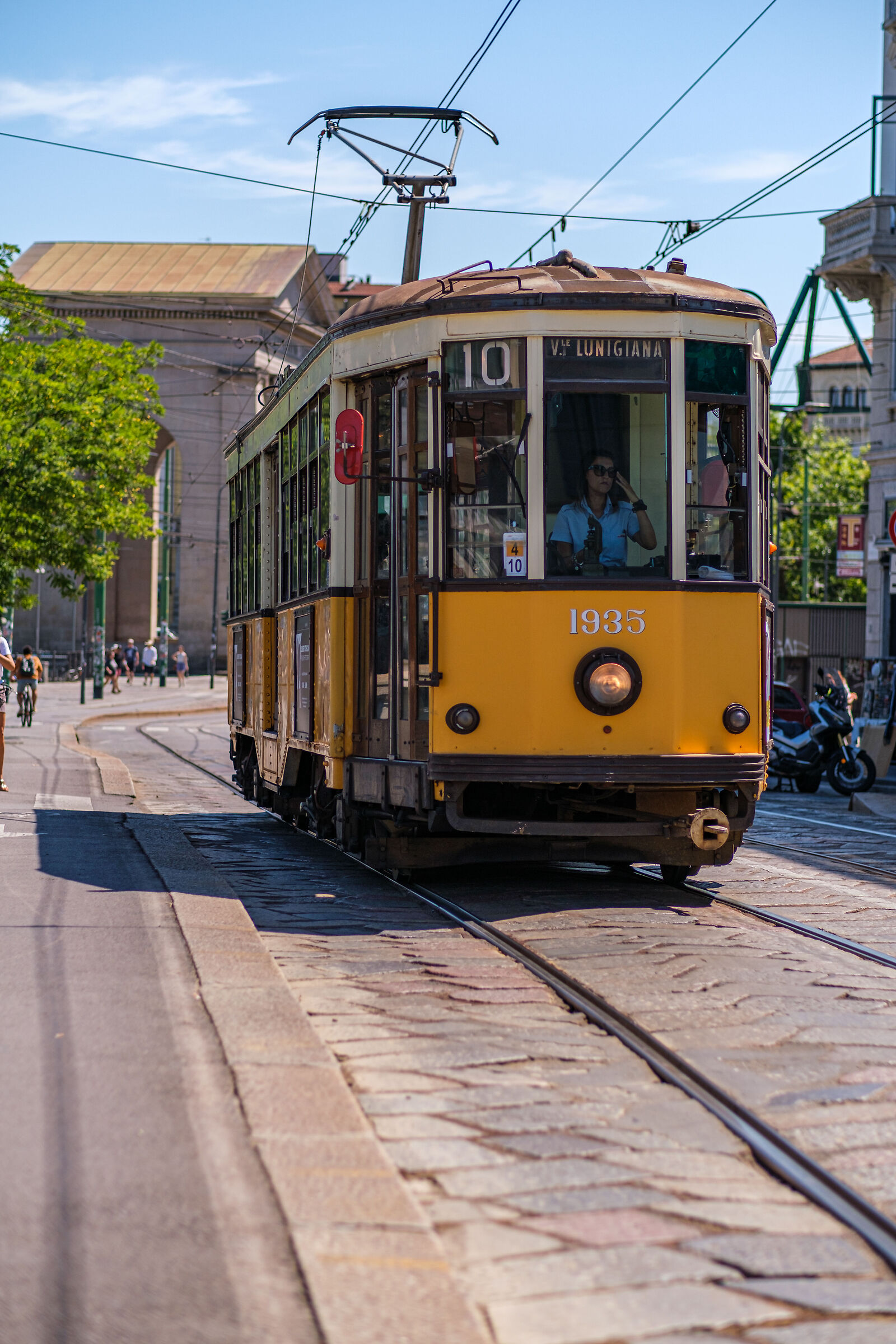 Tram Milan