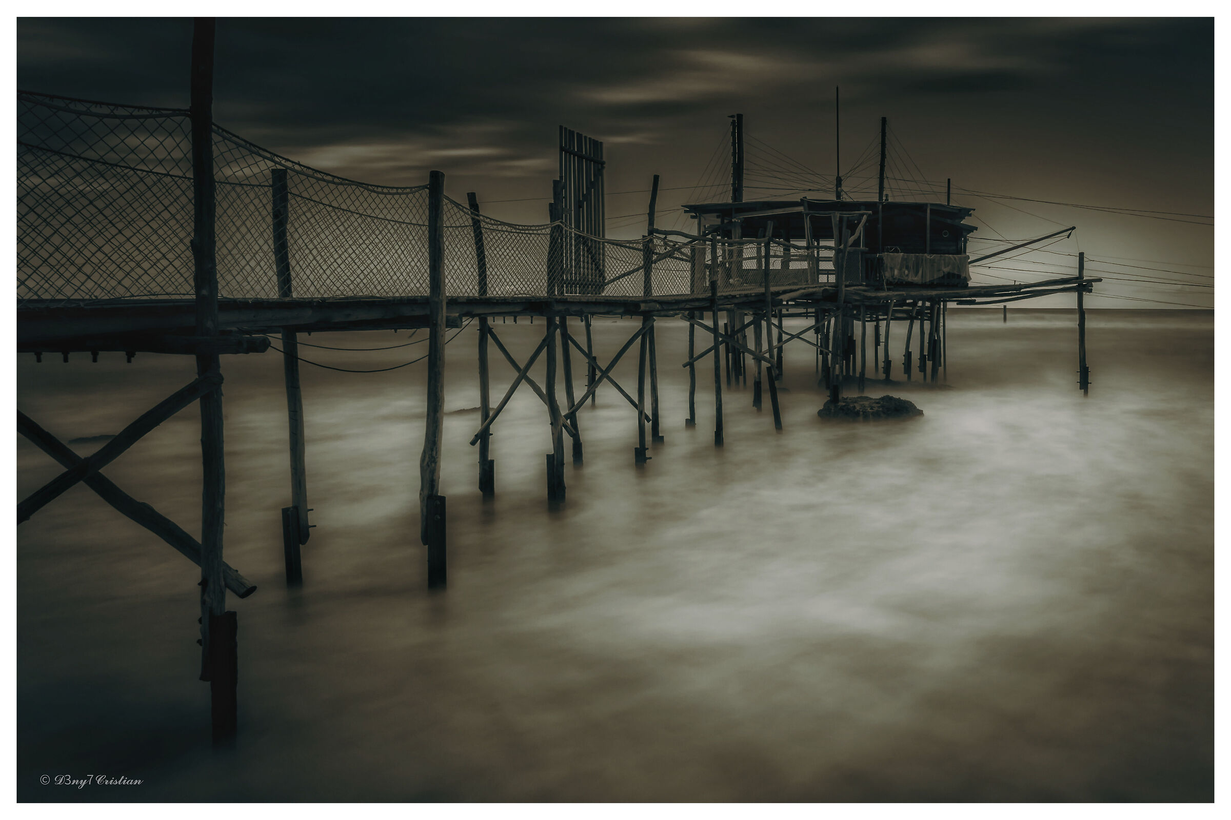 Overflow over the sea