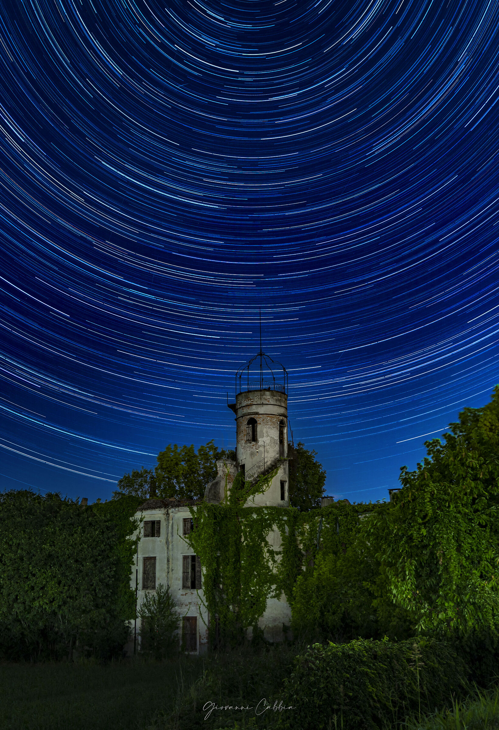 Startrail on Villa Sgaravatti