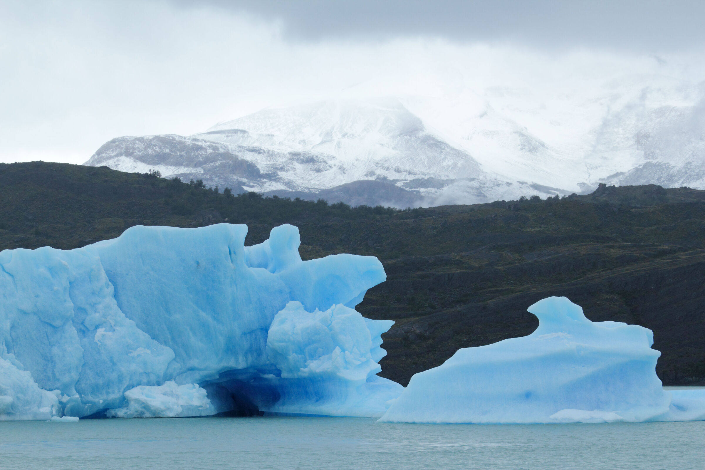 navigando sul Lago Argentino