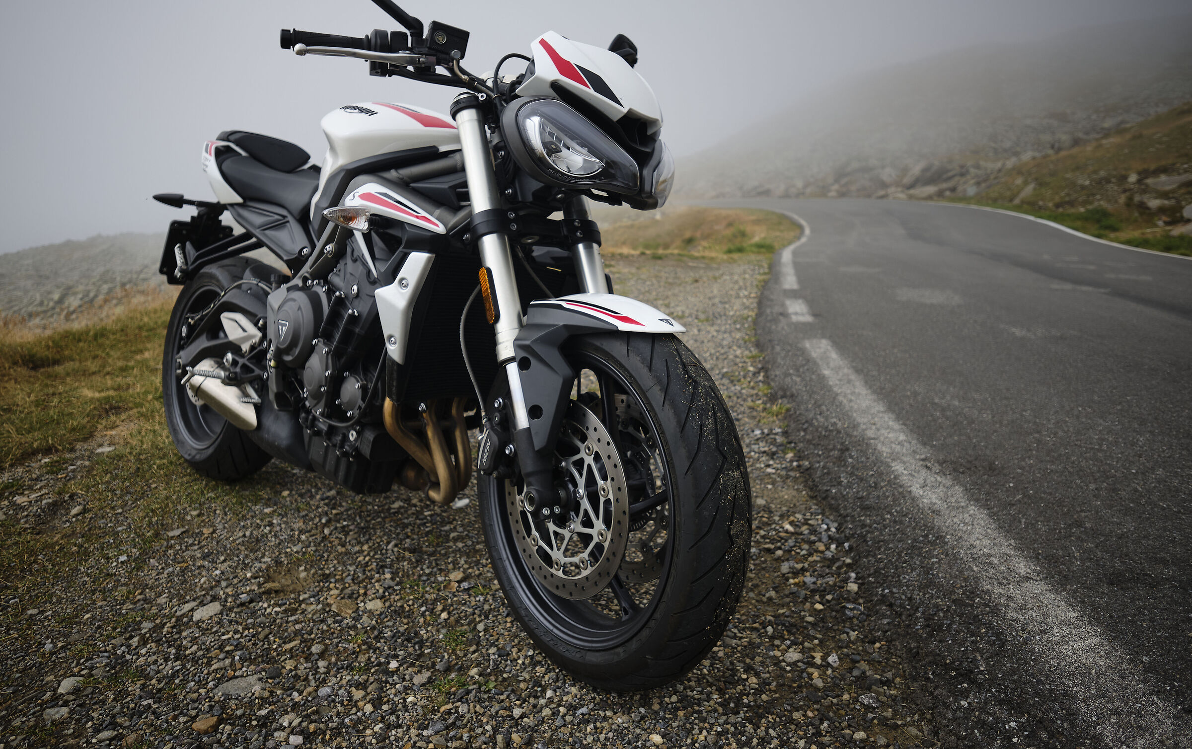 Triumph street triple s at Gavia