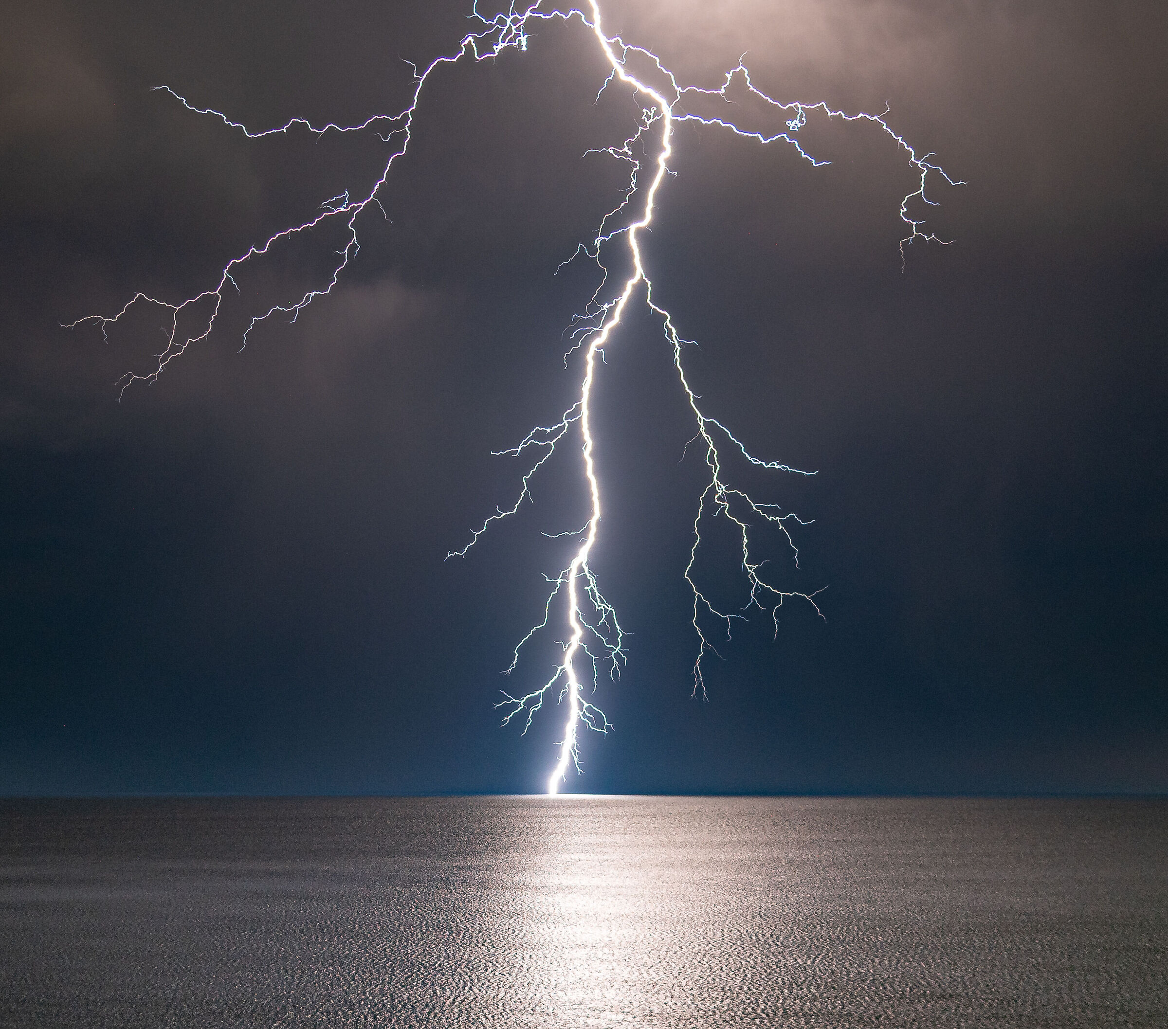 Fulmine sul mare