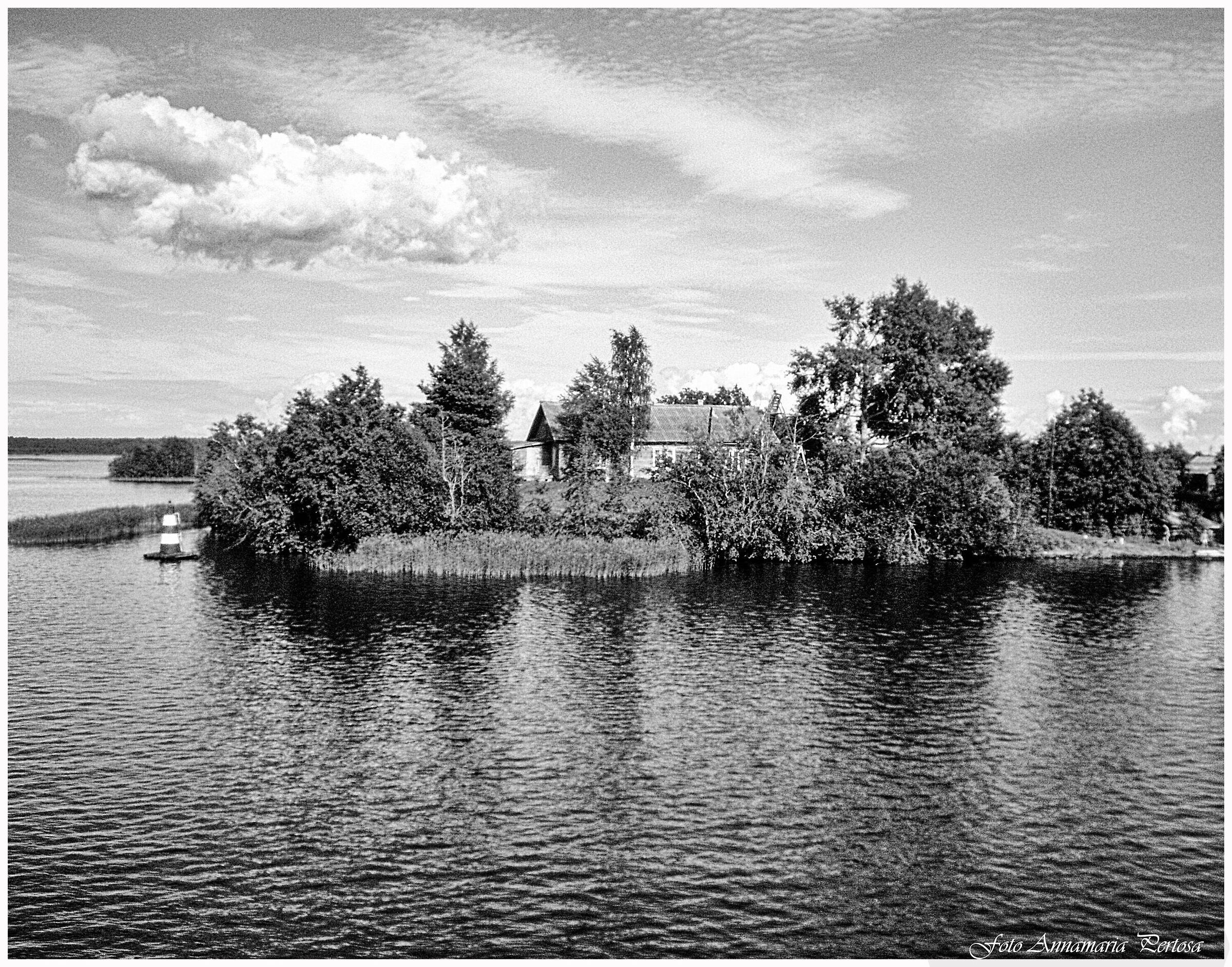 Il lago Onega nell'isola di Kiji