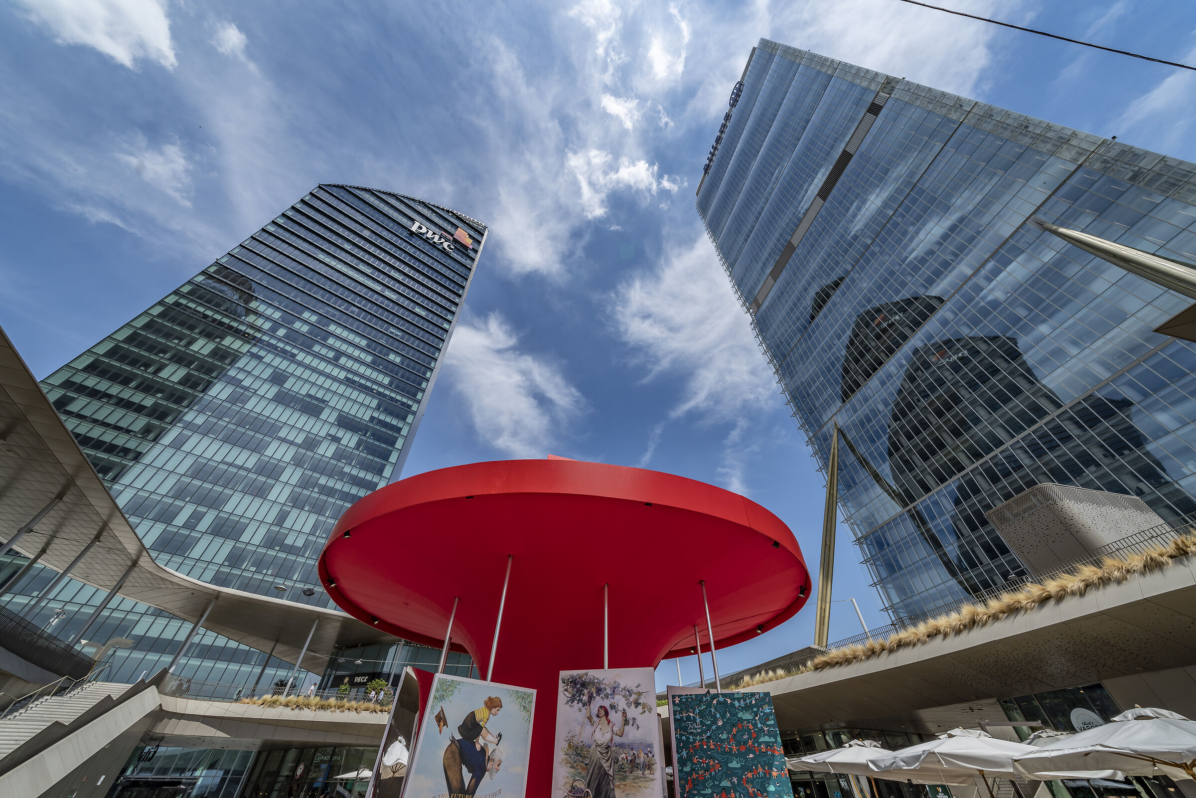 CityLife - Piazza tre torri - 6
