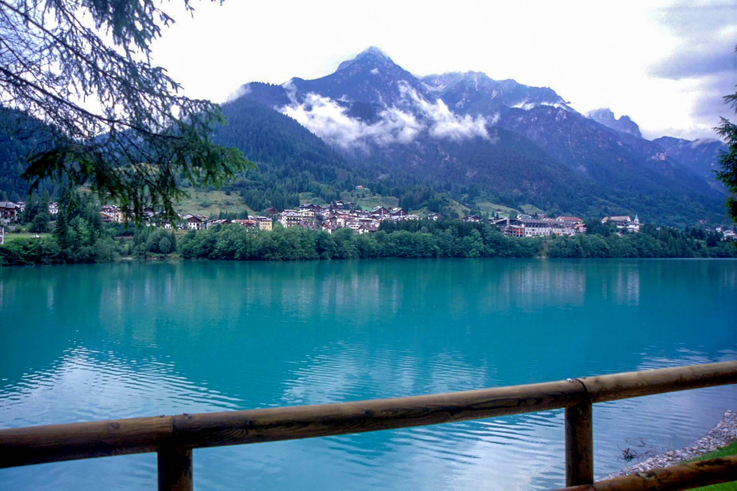 Auronzo and its lake