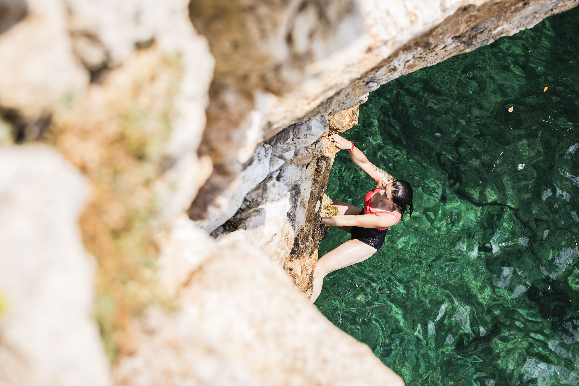 Deep water solo for Valentina