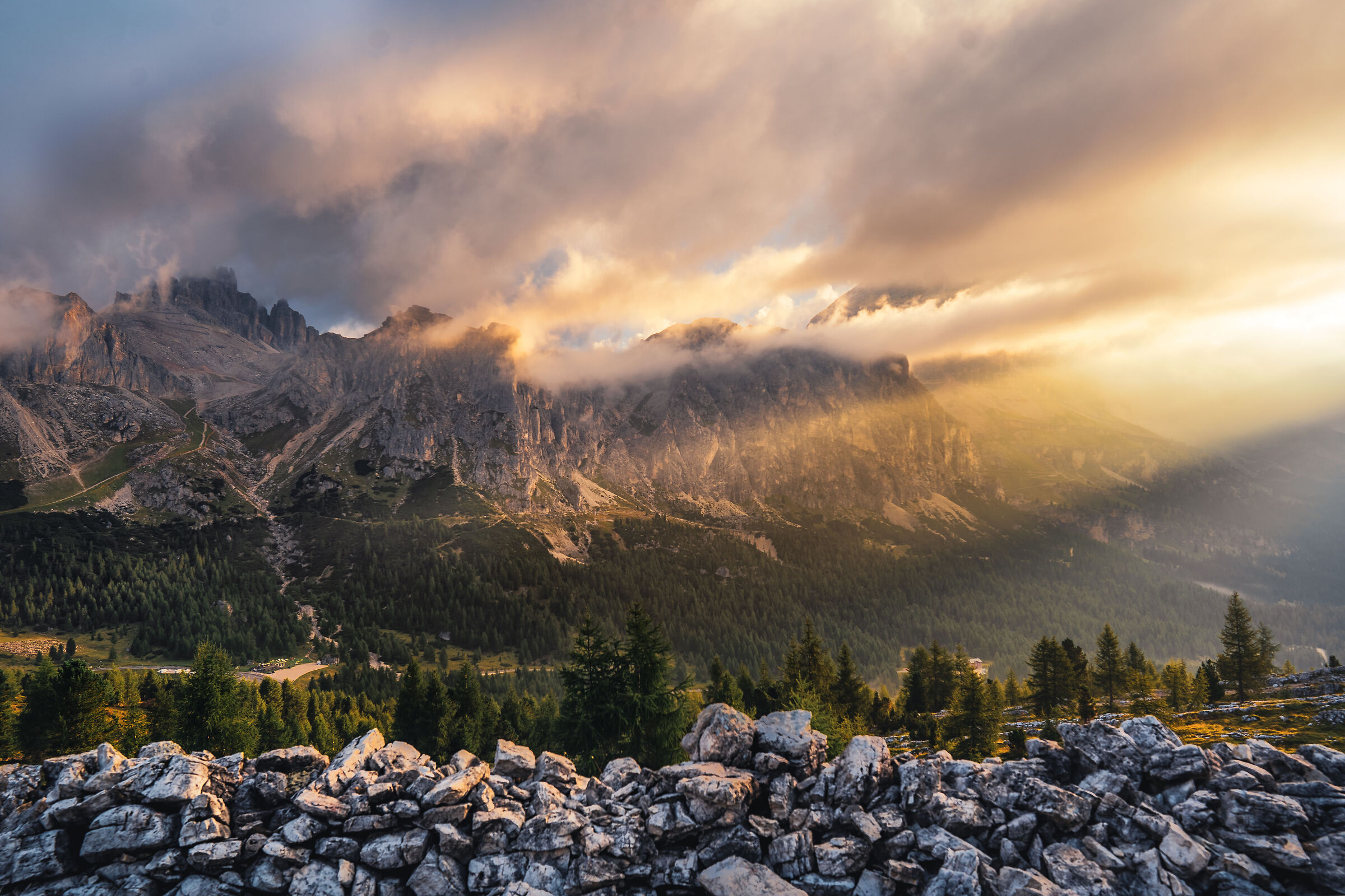 Glimpse of sun on Falzarego