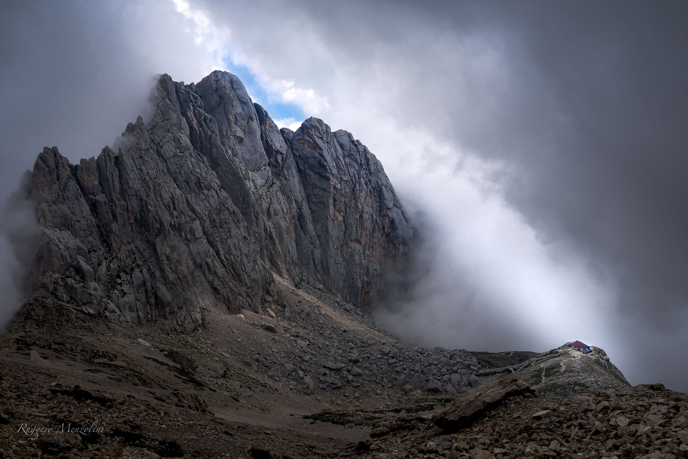 Gran Sasso, Franchetti refuge