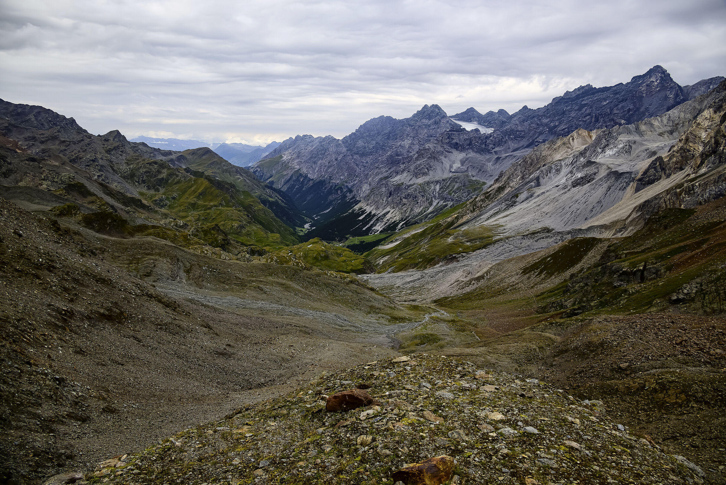 Going up the beautiful Val Zebrù
