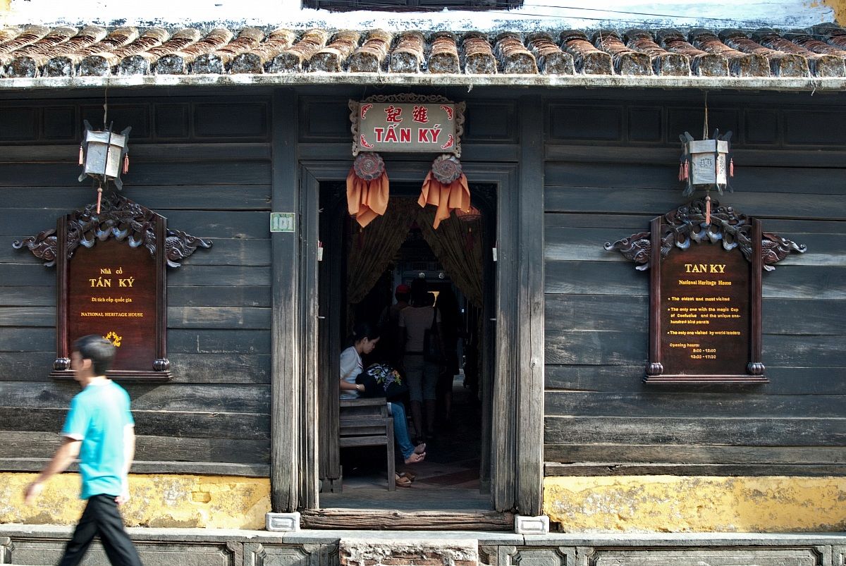 Per la strada - Hoi An (Vietnam)