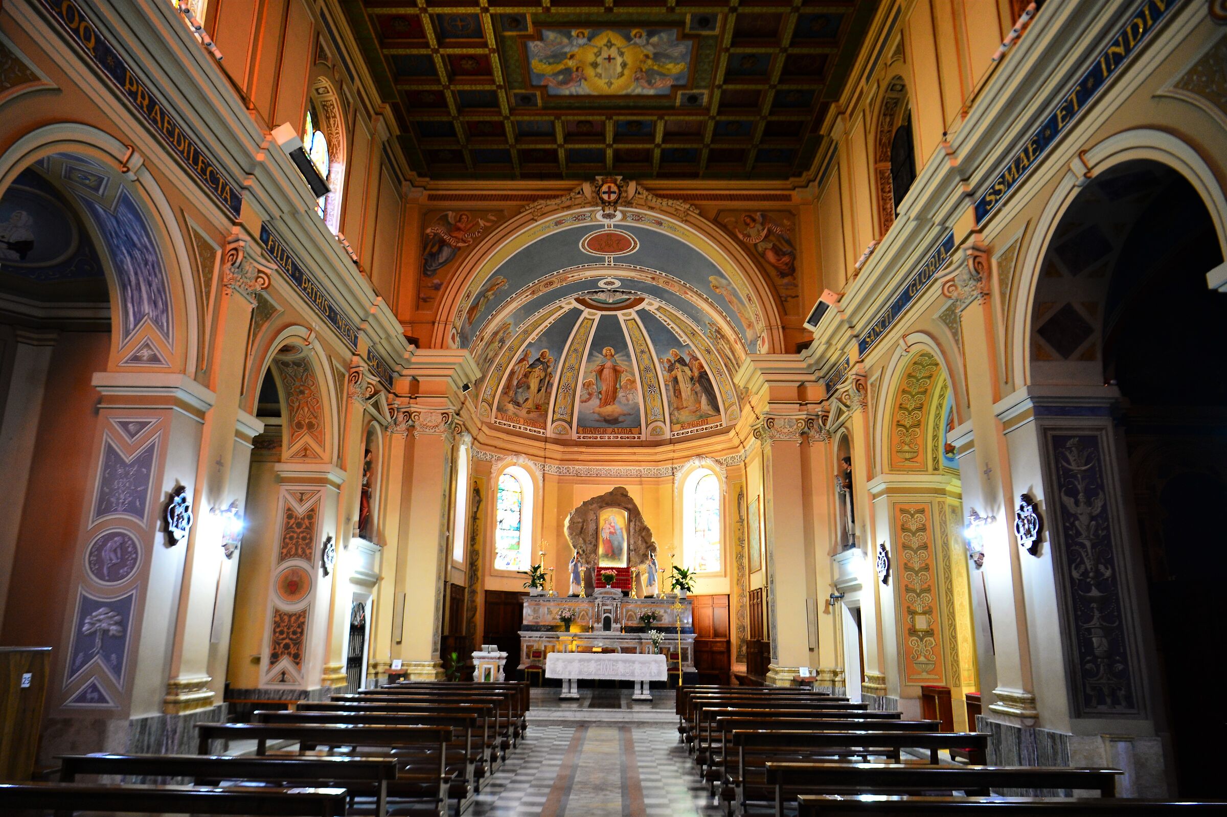 Rocca di Papa - Santuario della Madonna del Tufo