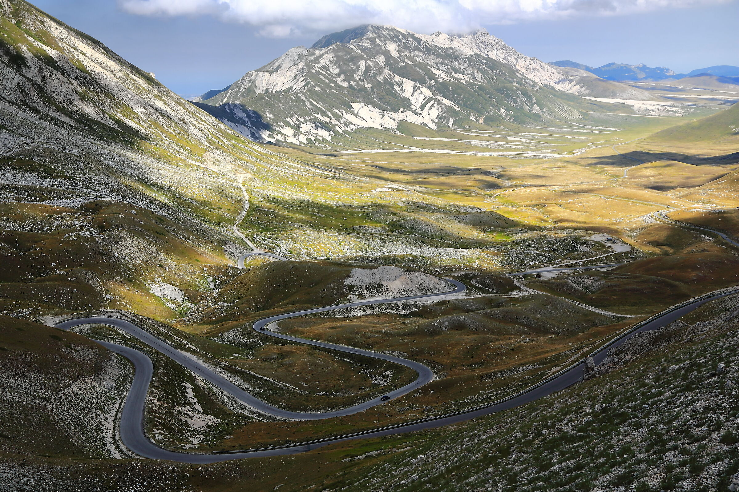 Plain of Campo Imperatore