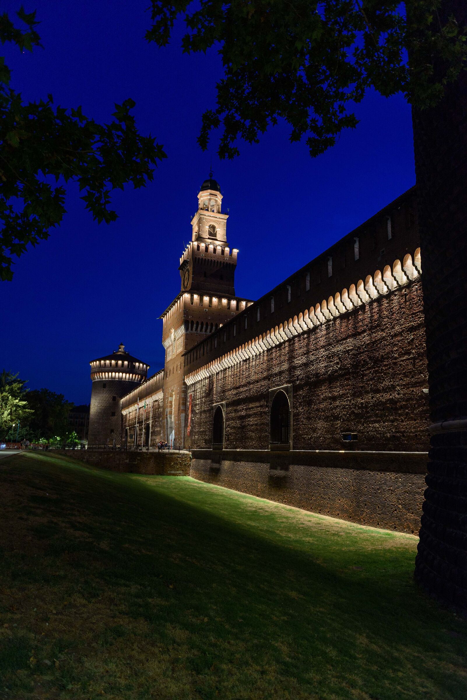 Il Castello all'imbrunire