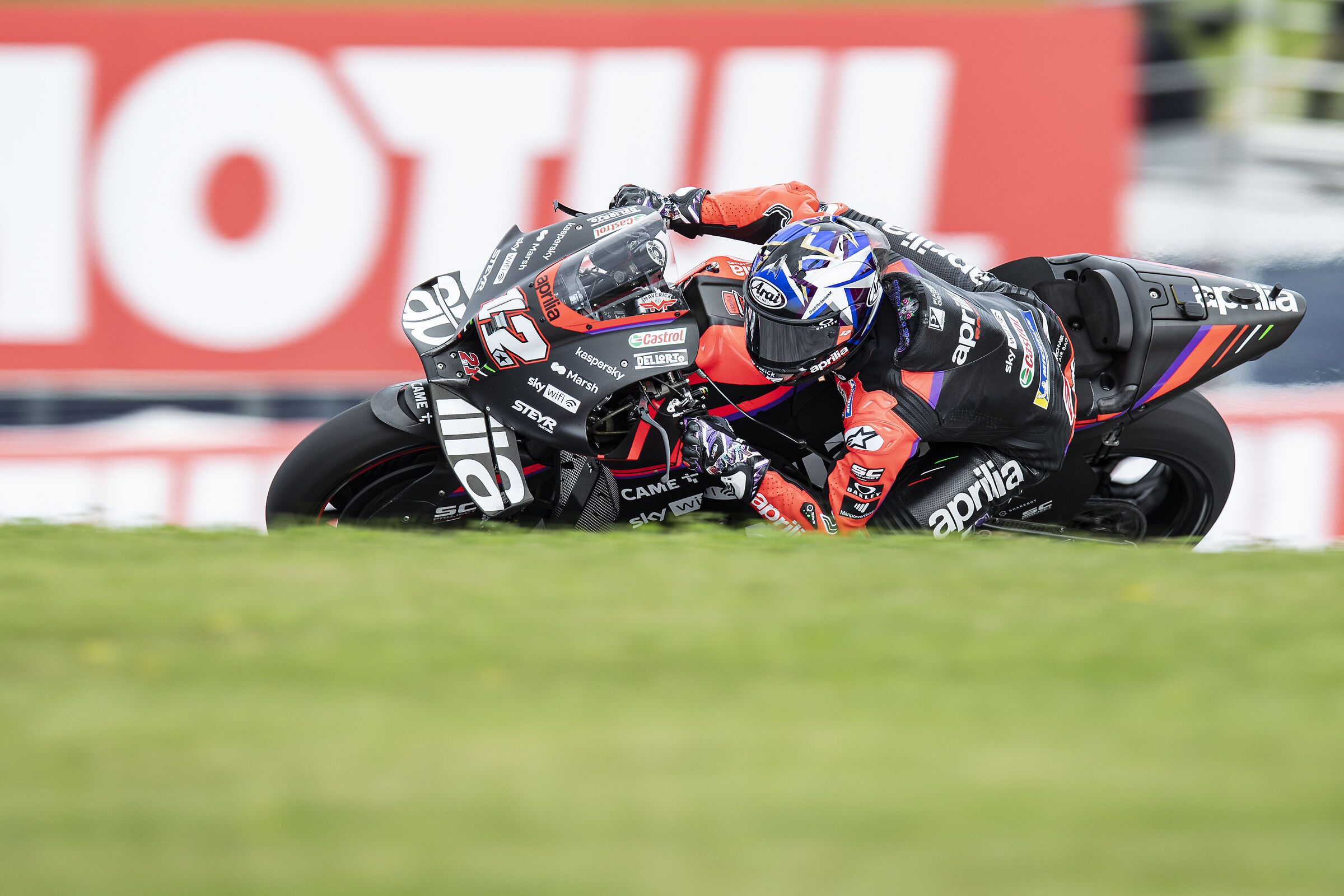 Maverik Vinales e Aprilia MotoGP