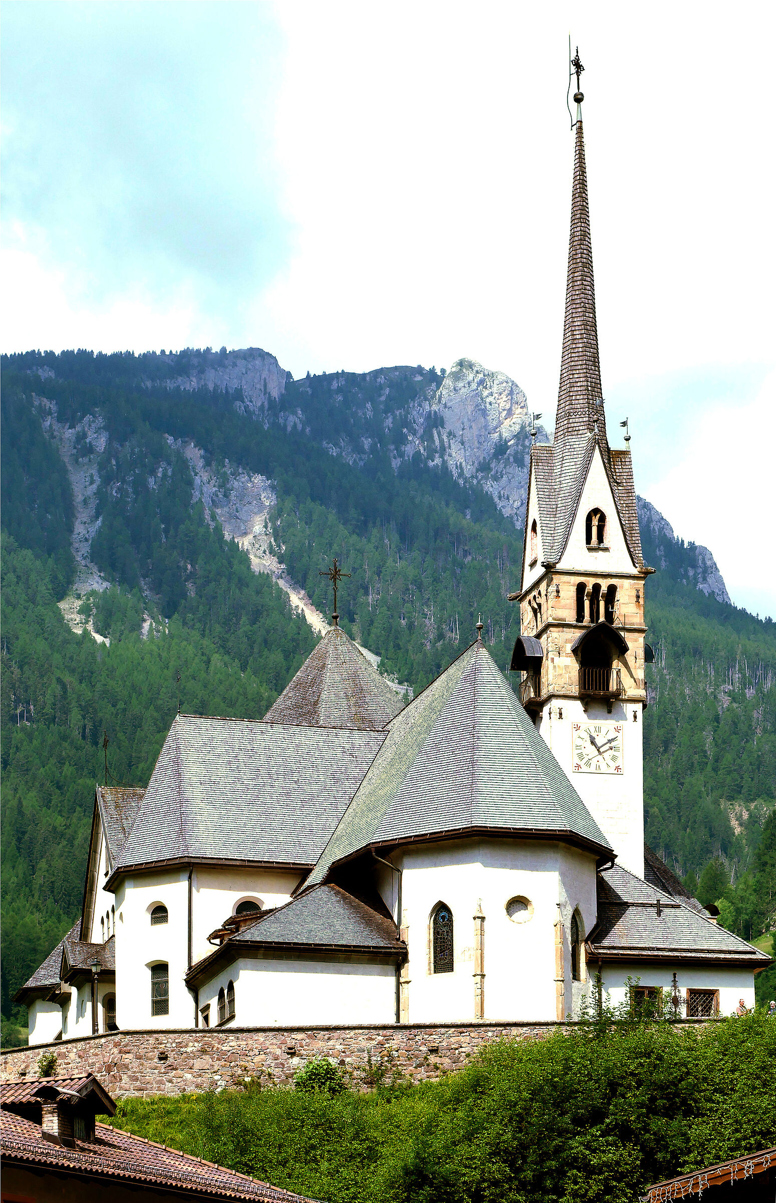 Moena - la chiesa